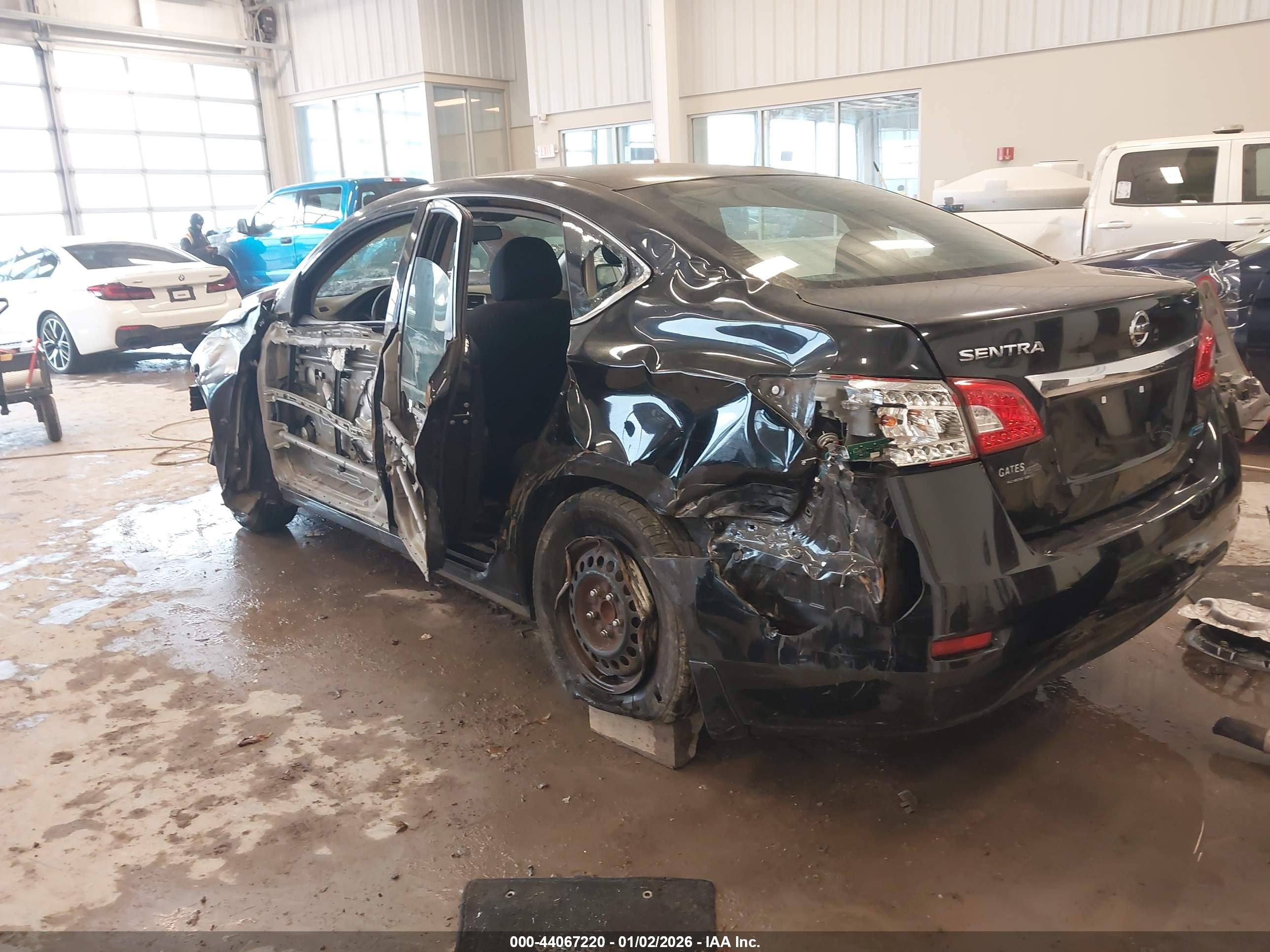 NISSAN SENTRA image 3