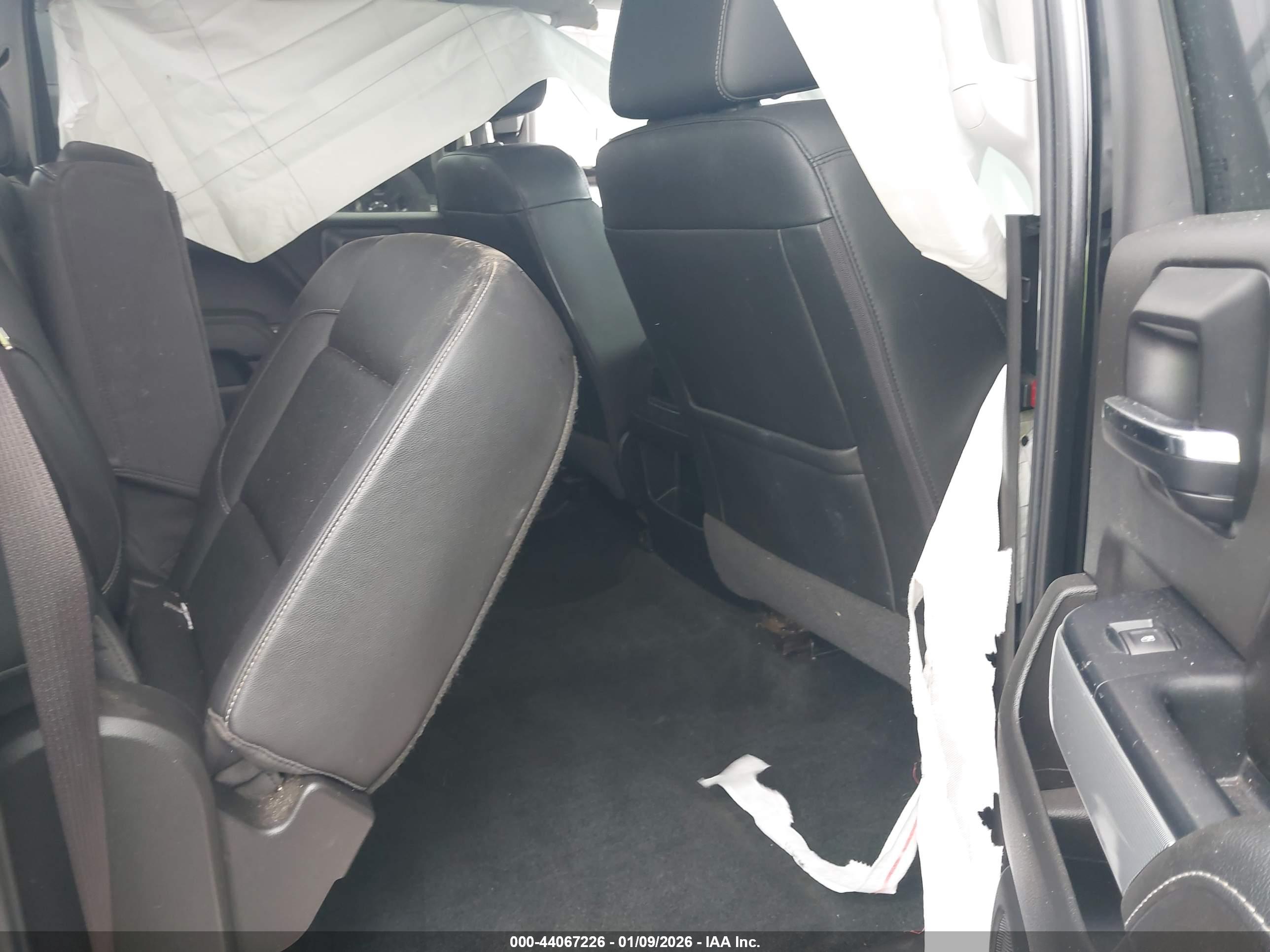 CHEVROLET SILVERADO image 8