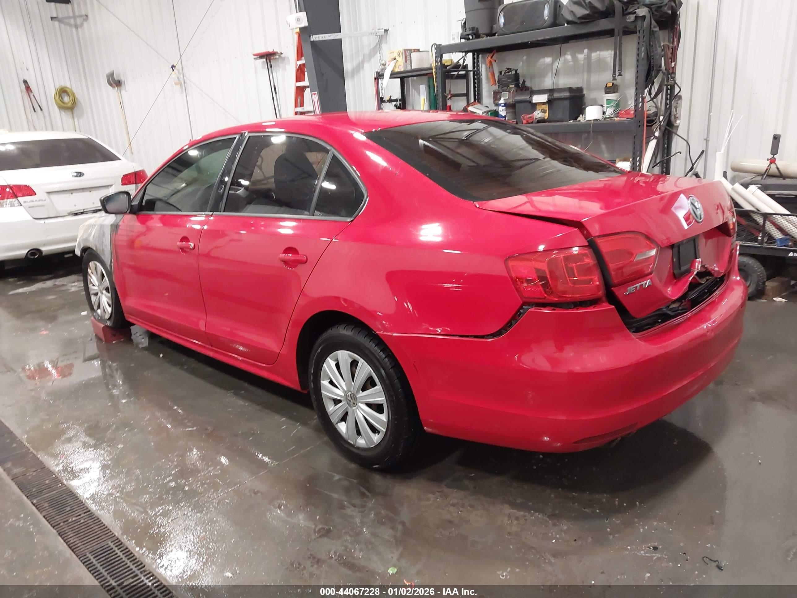 VOLKSWAGEN JETTA image 3