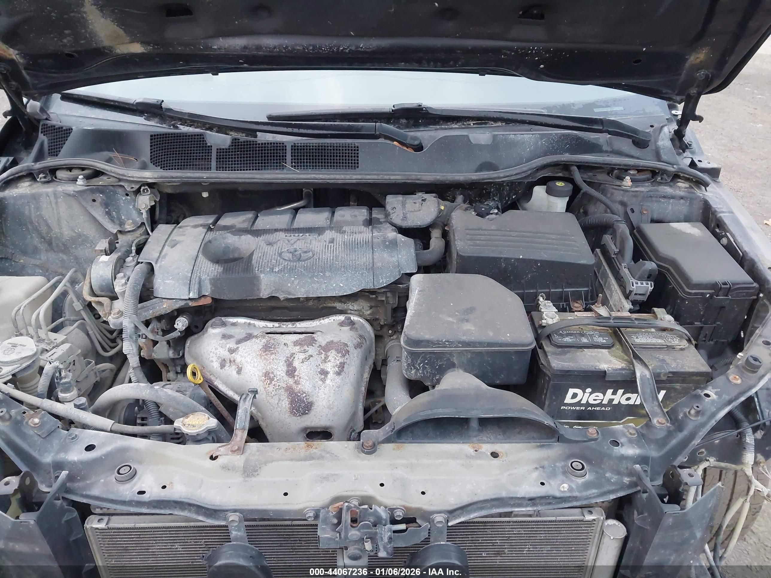 TOYOTA VENZA image 10