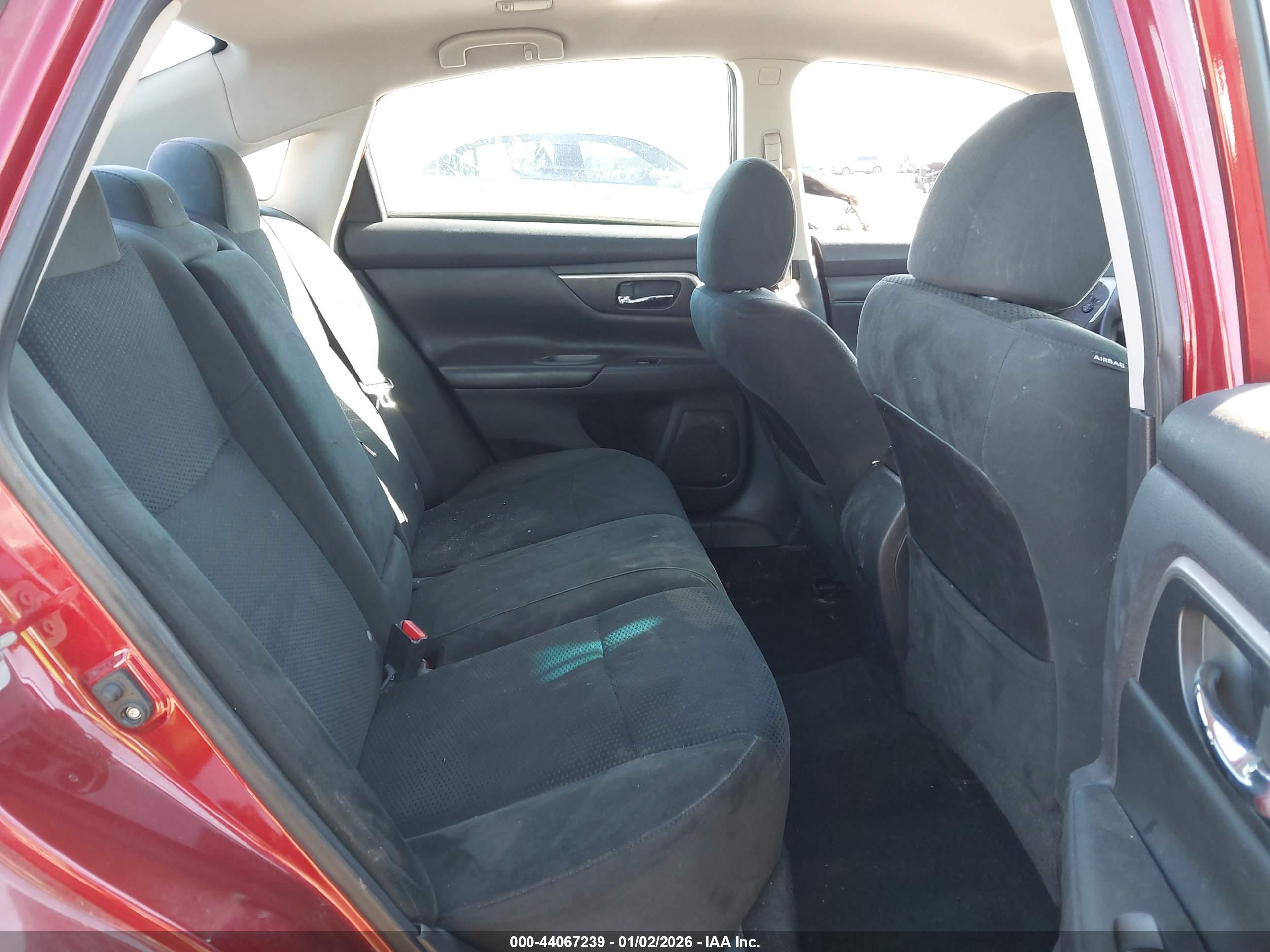 NISSAN ALTIMA image 8