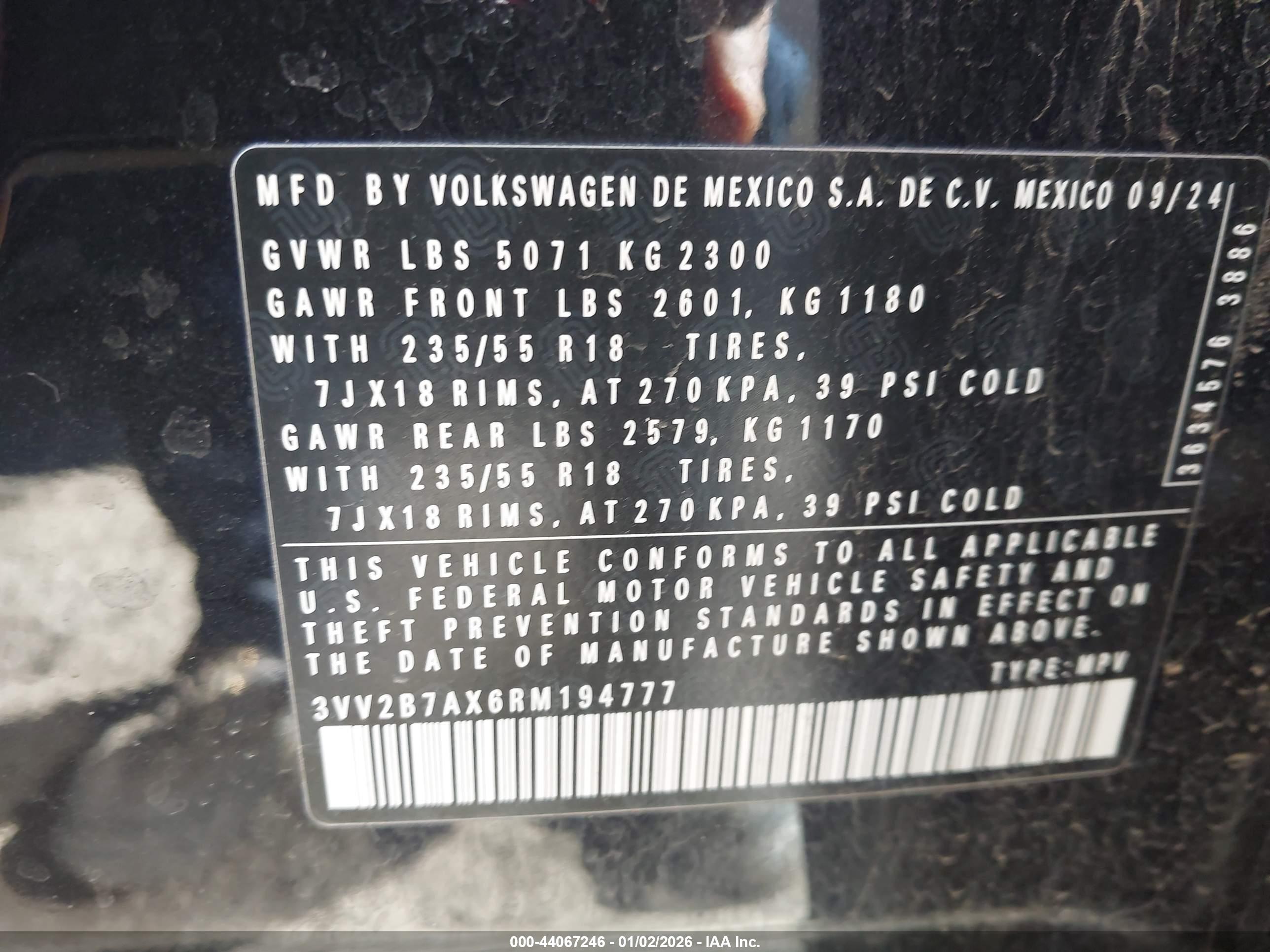 VOLKSWAGEN TIGUAN image 9