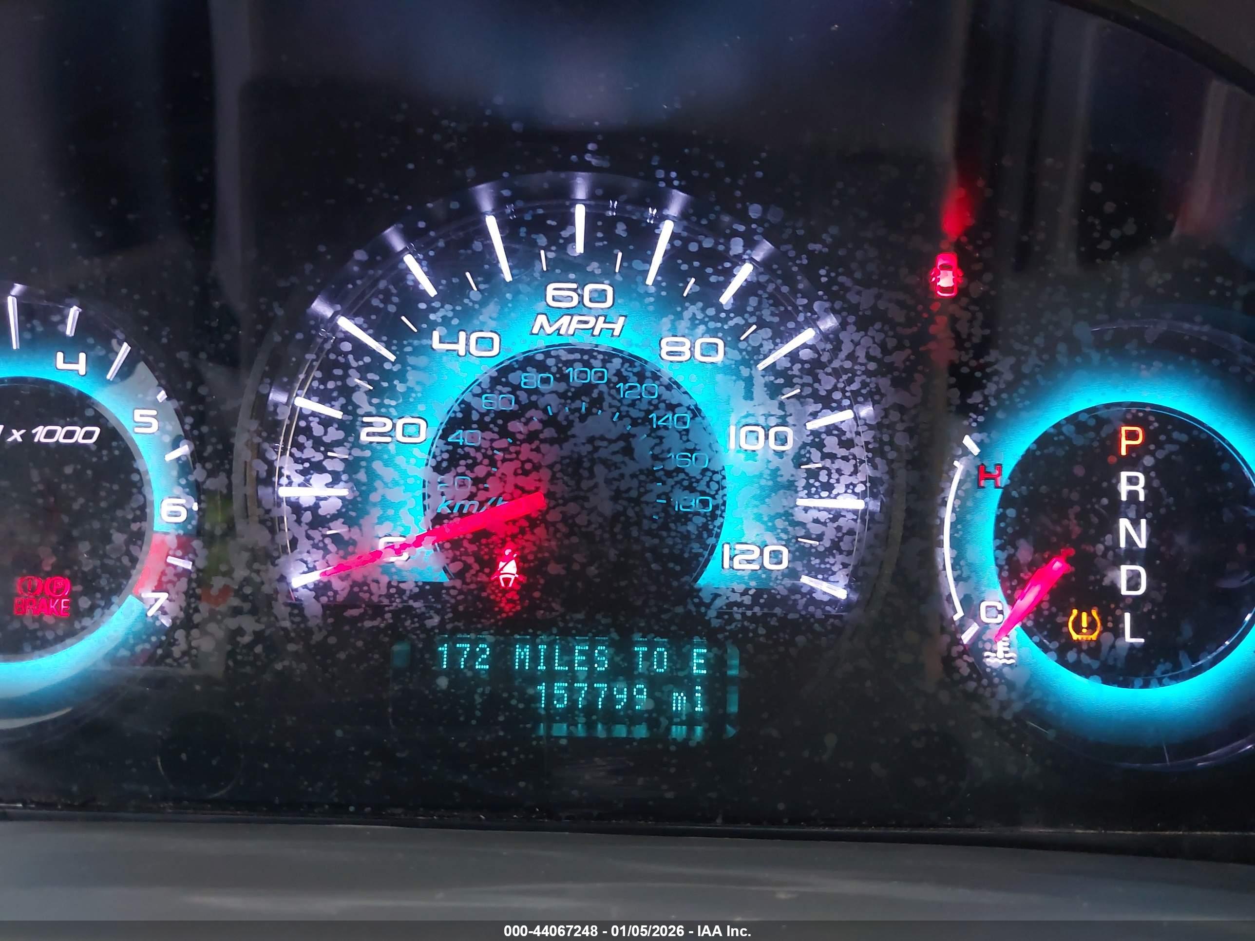 FORD FUSION image 7