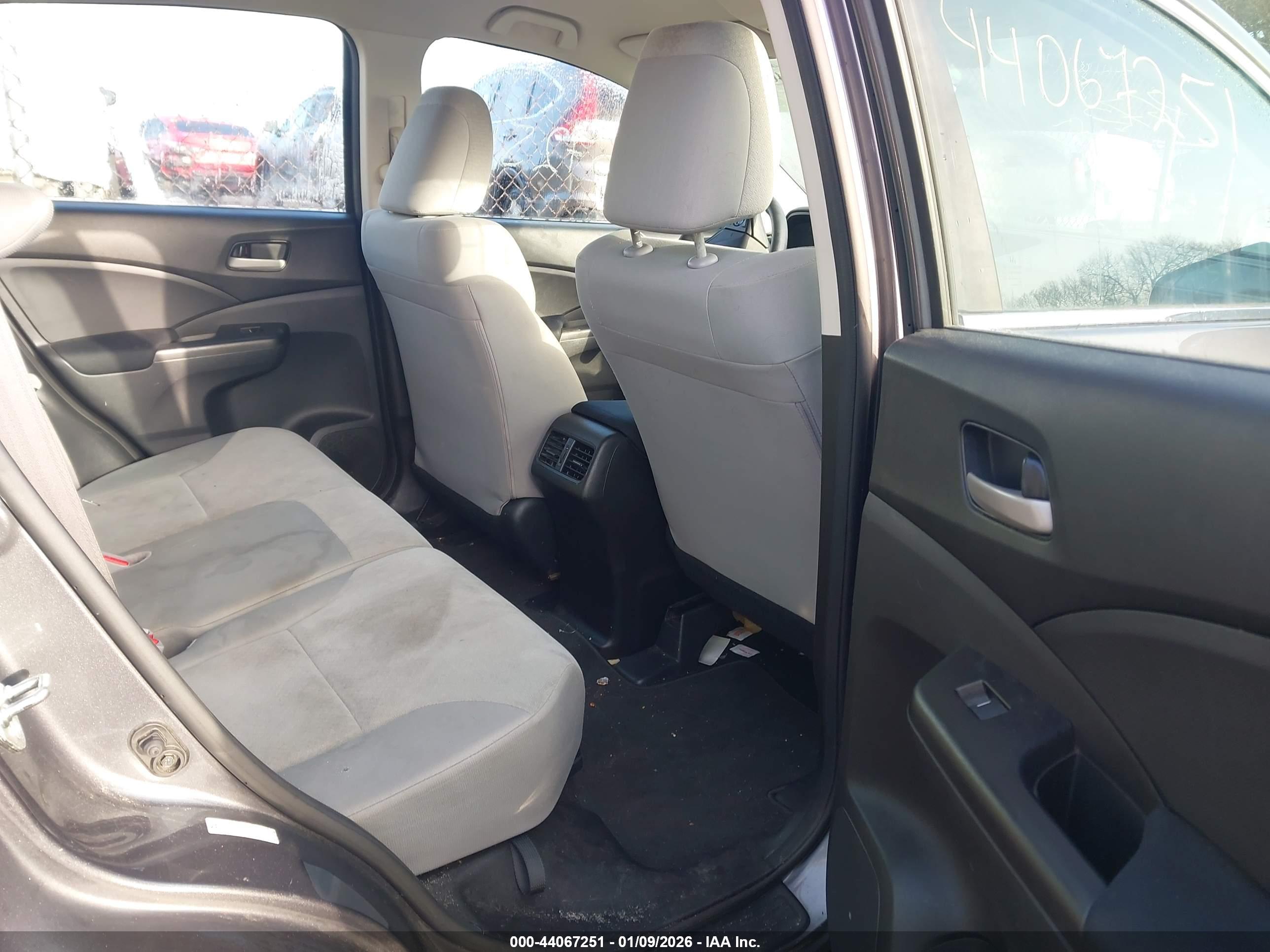 HONDA CR-V image 8