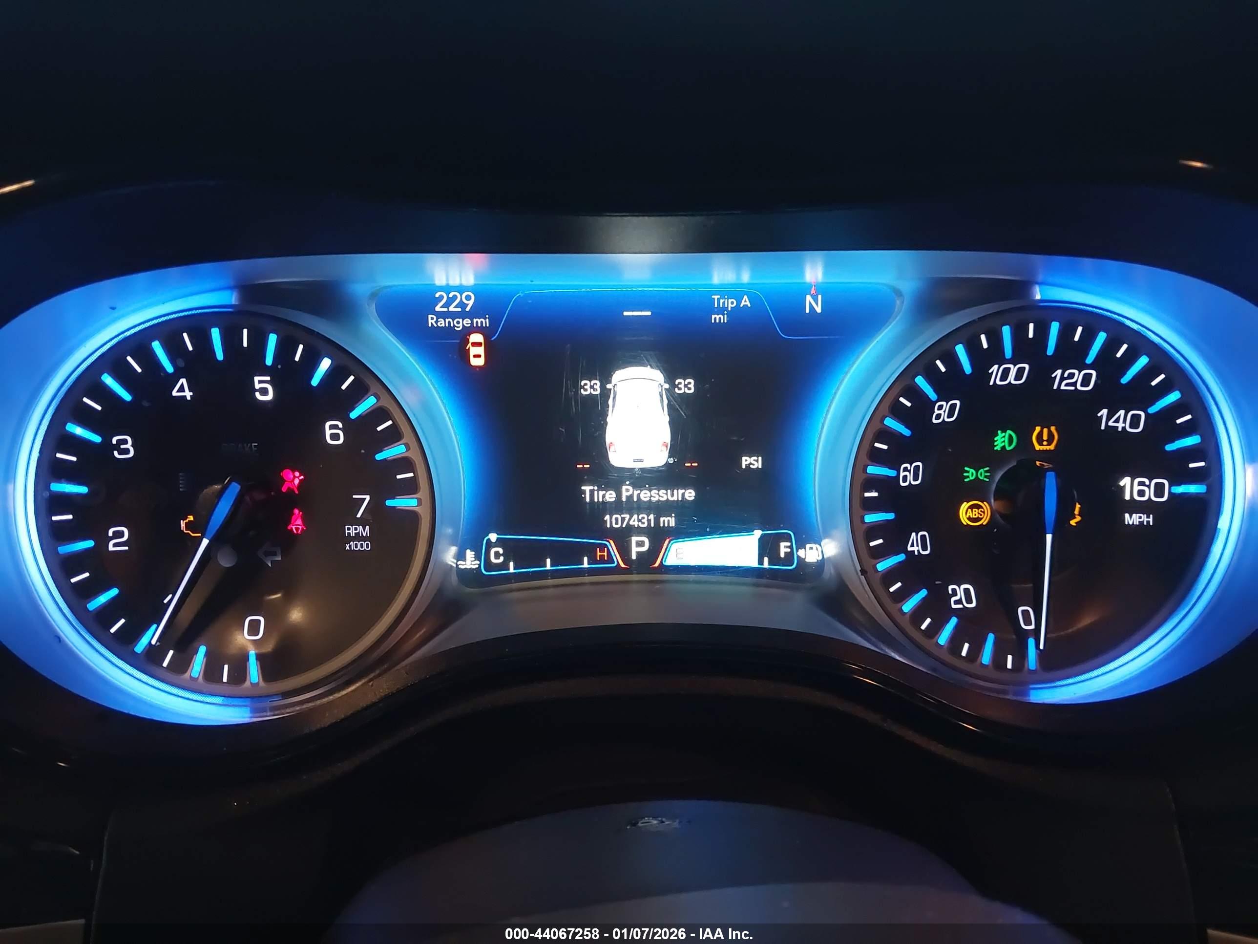 CHRYSLER 300 image 7