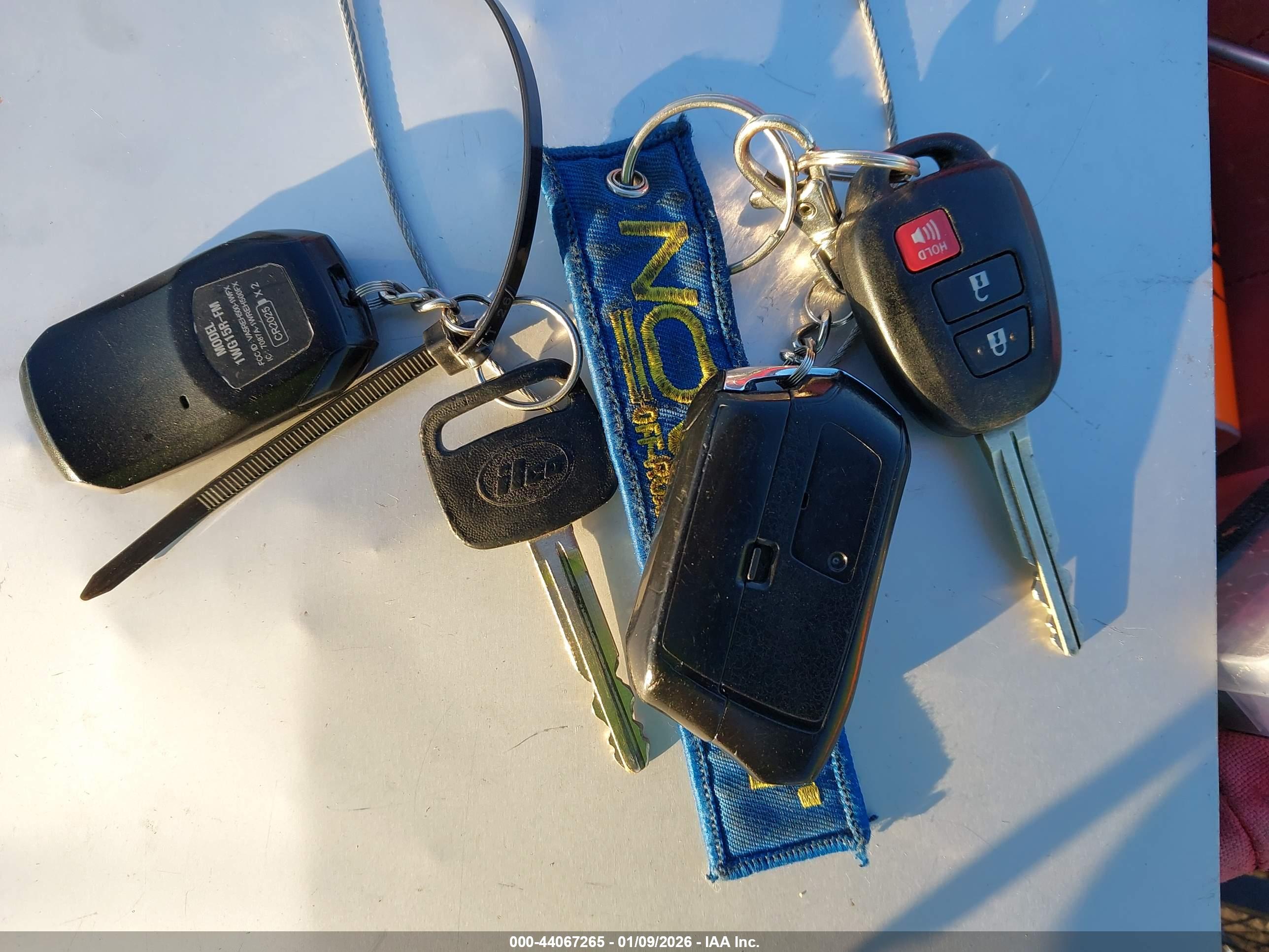 SCION XB image 11