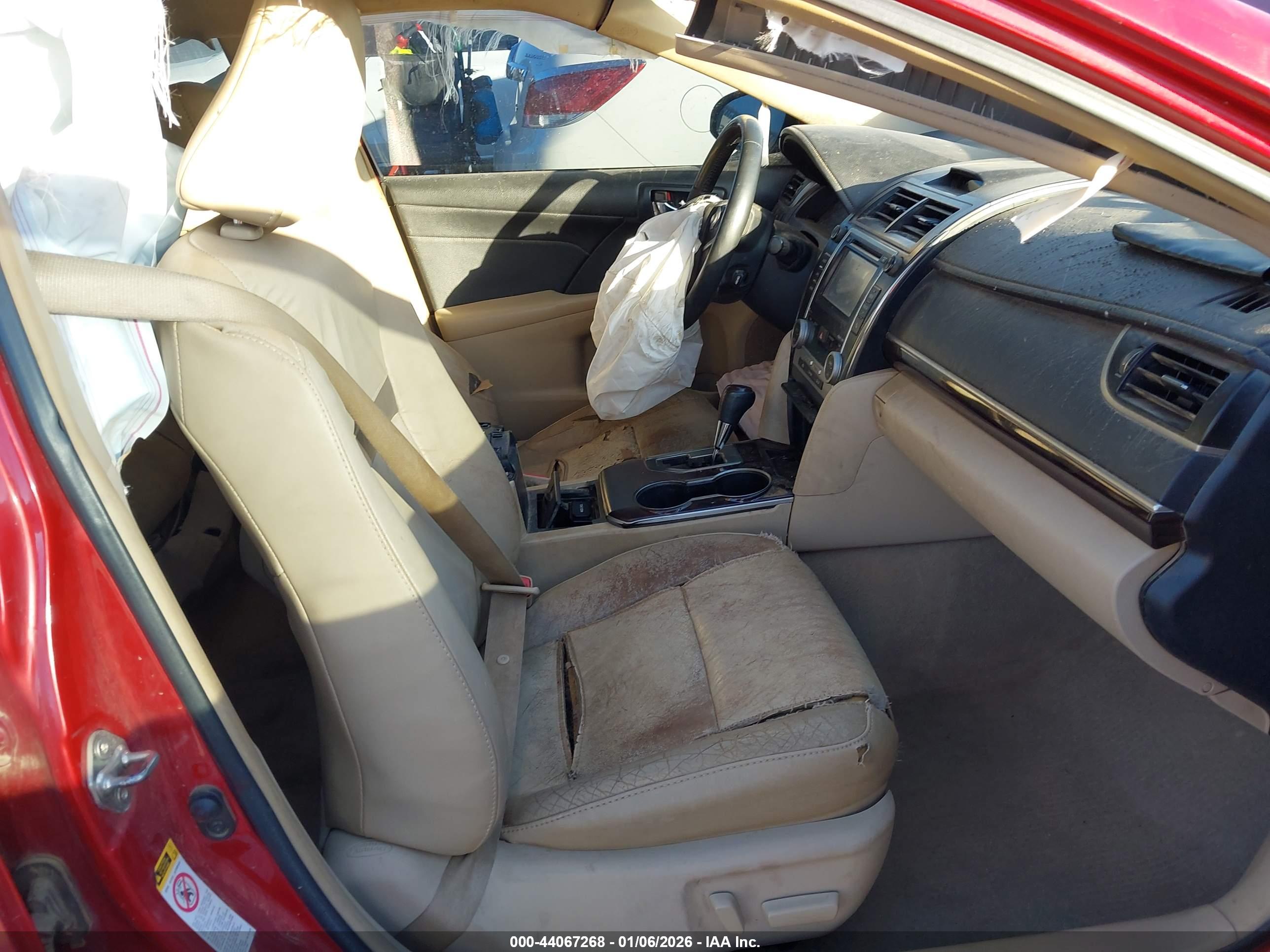 TOYOTA CAMRY image 5