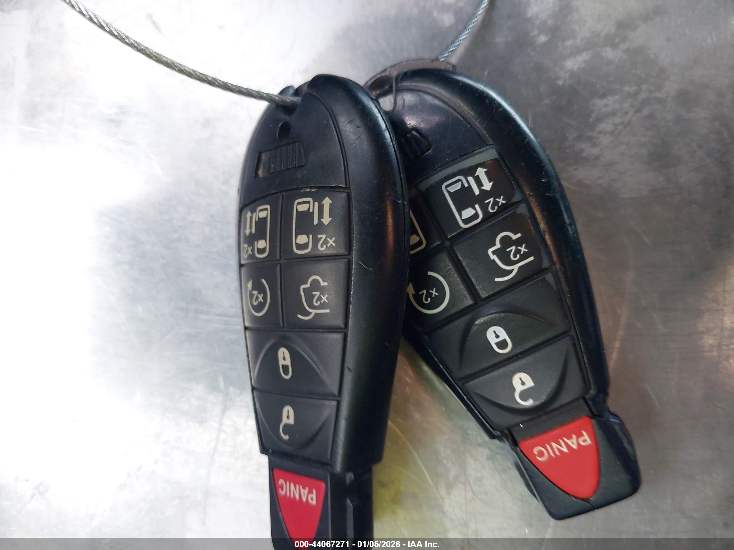 DODGE GRAND image 11