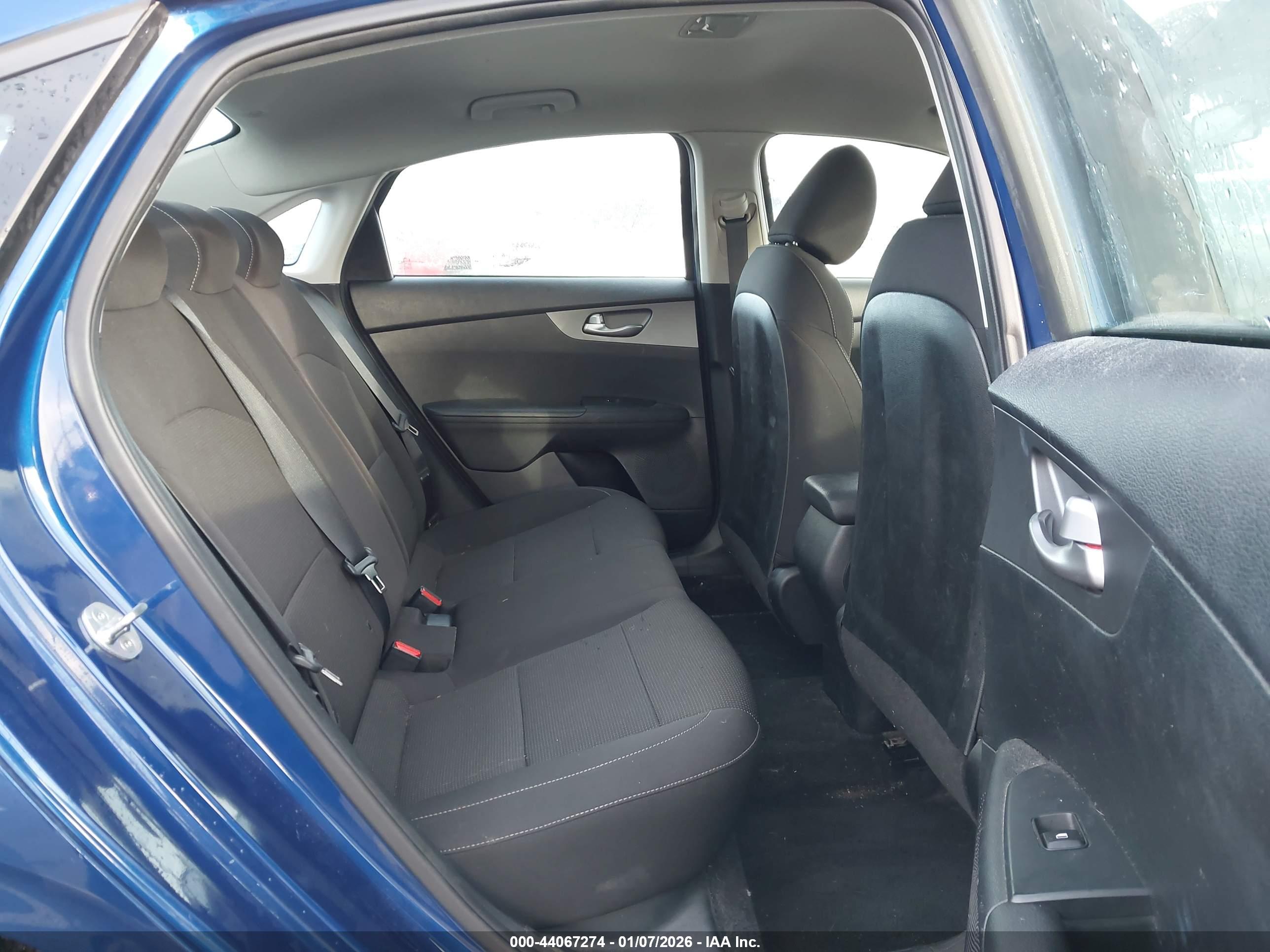 KIA FORTE image 8