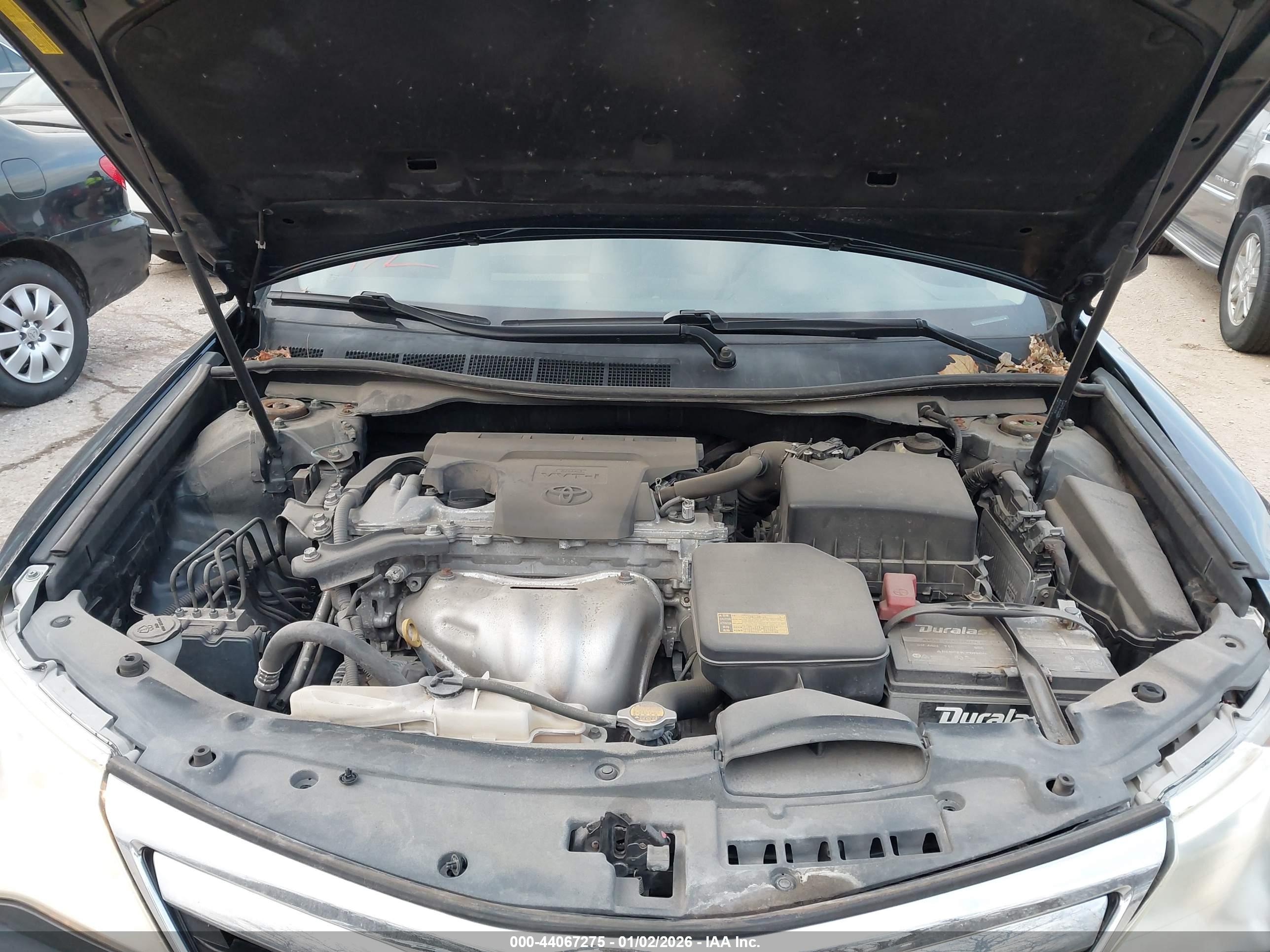 TOYOTA CAMRY image 10