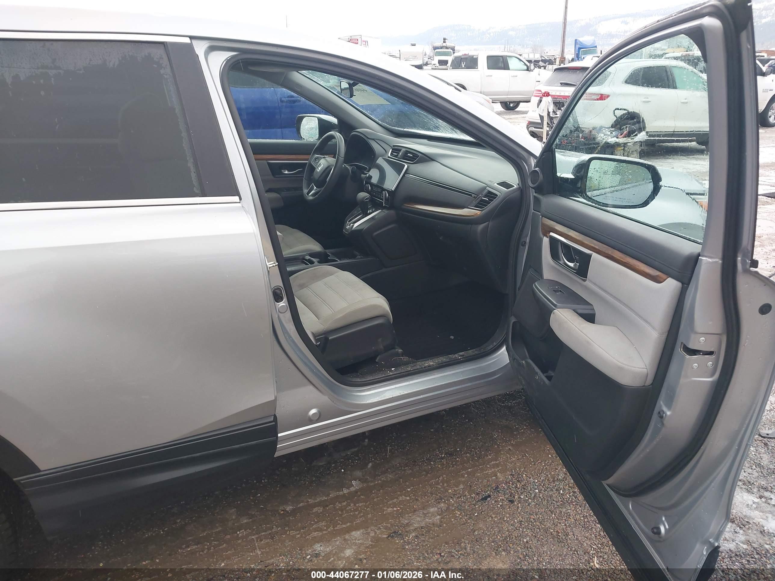 HONDA CR-V image 5