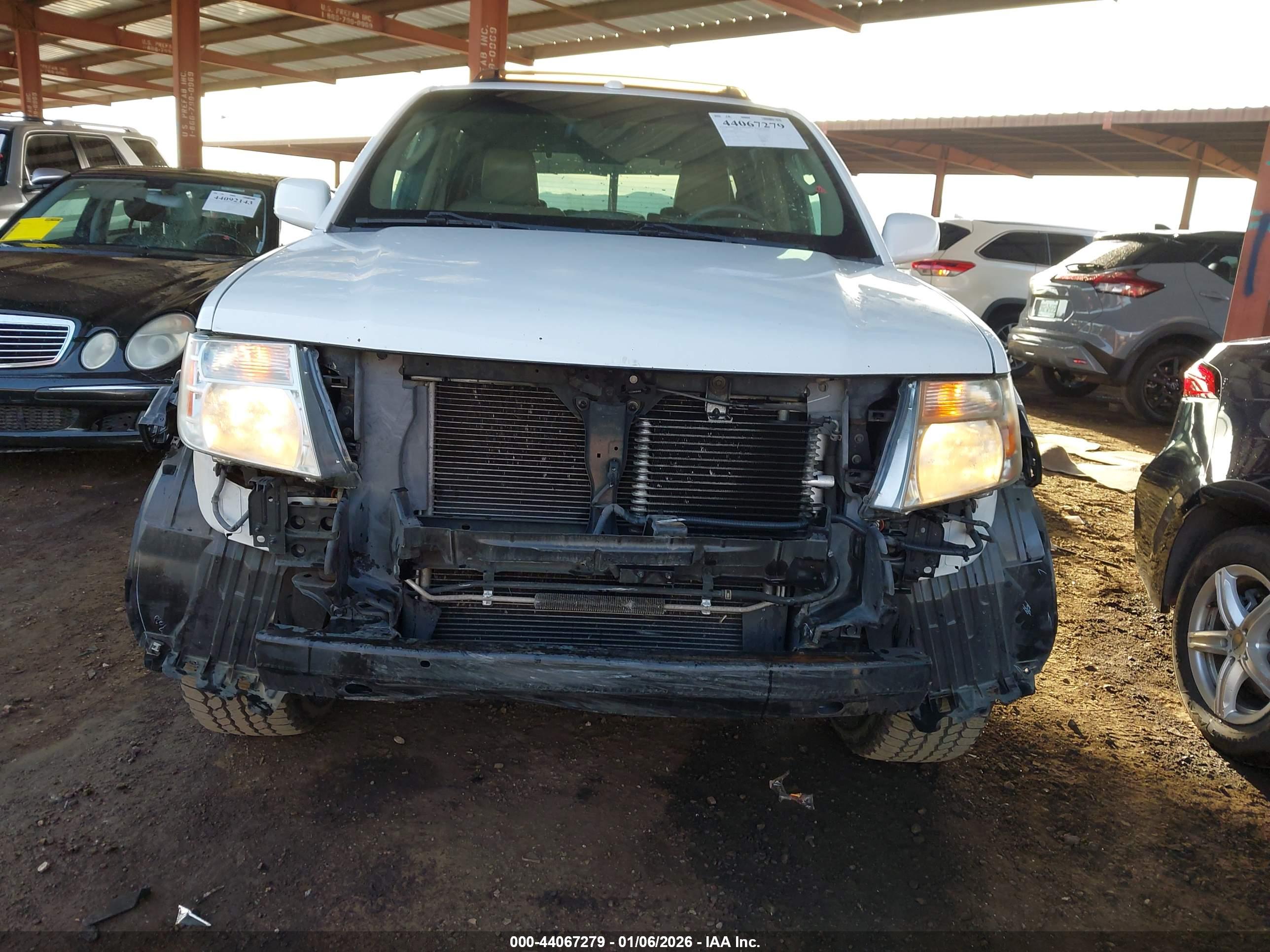 NISSAN PATHFINDER image 6
