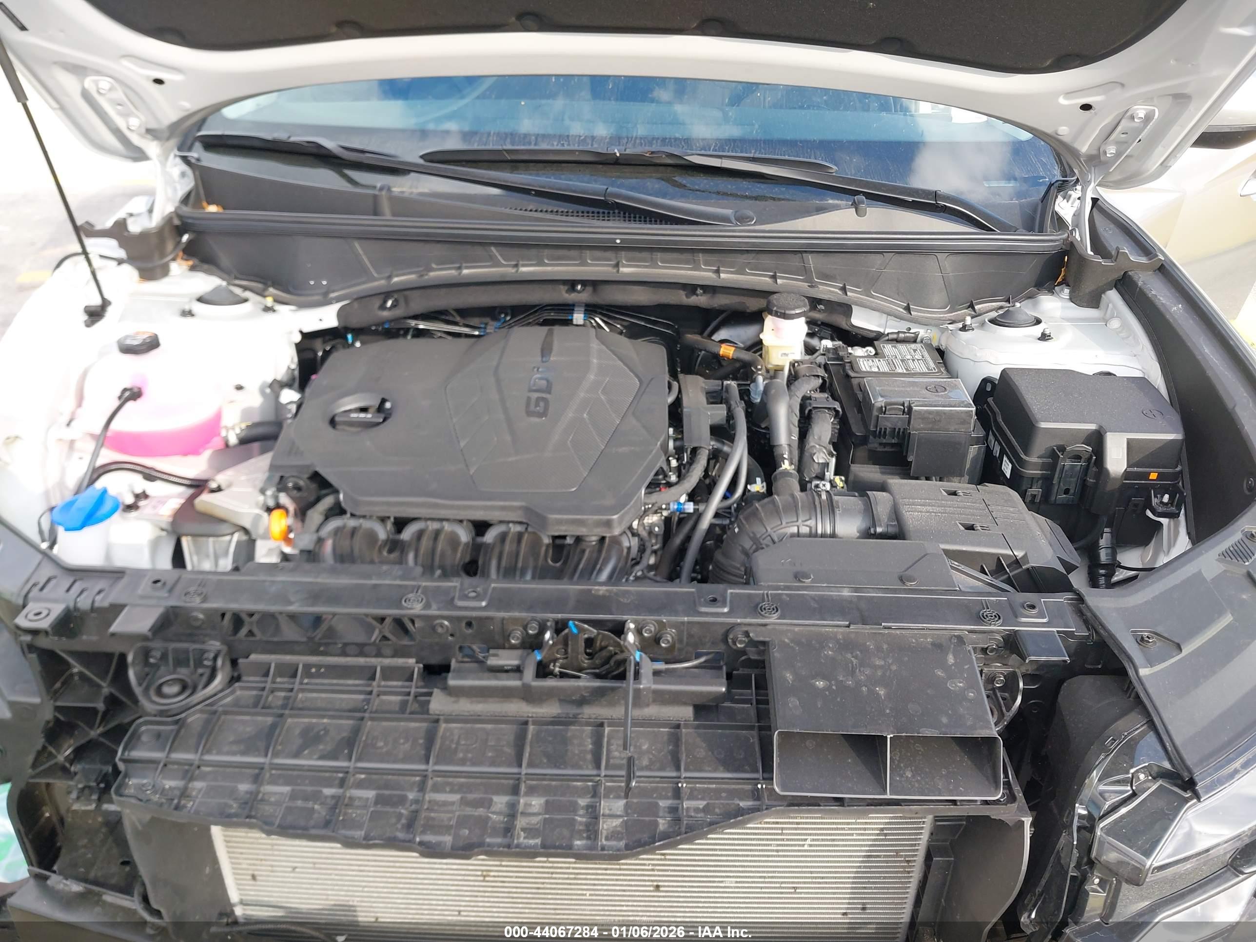 HYUNDAI TUCSON image 10
