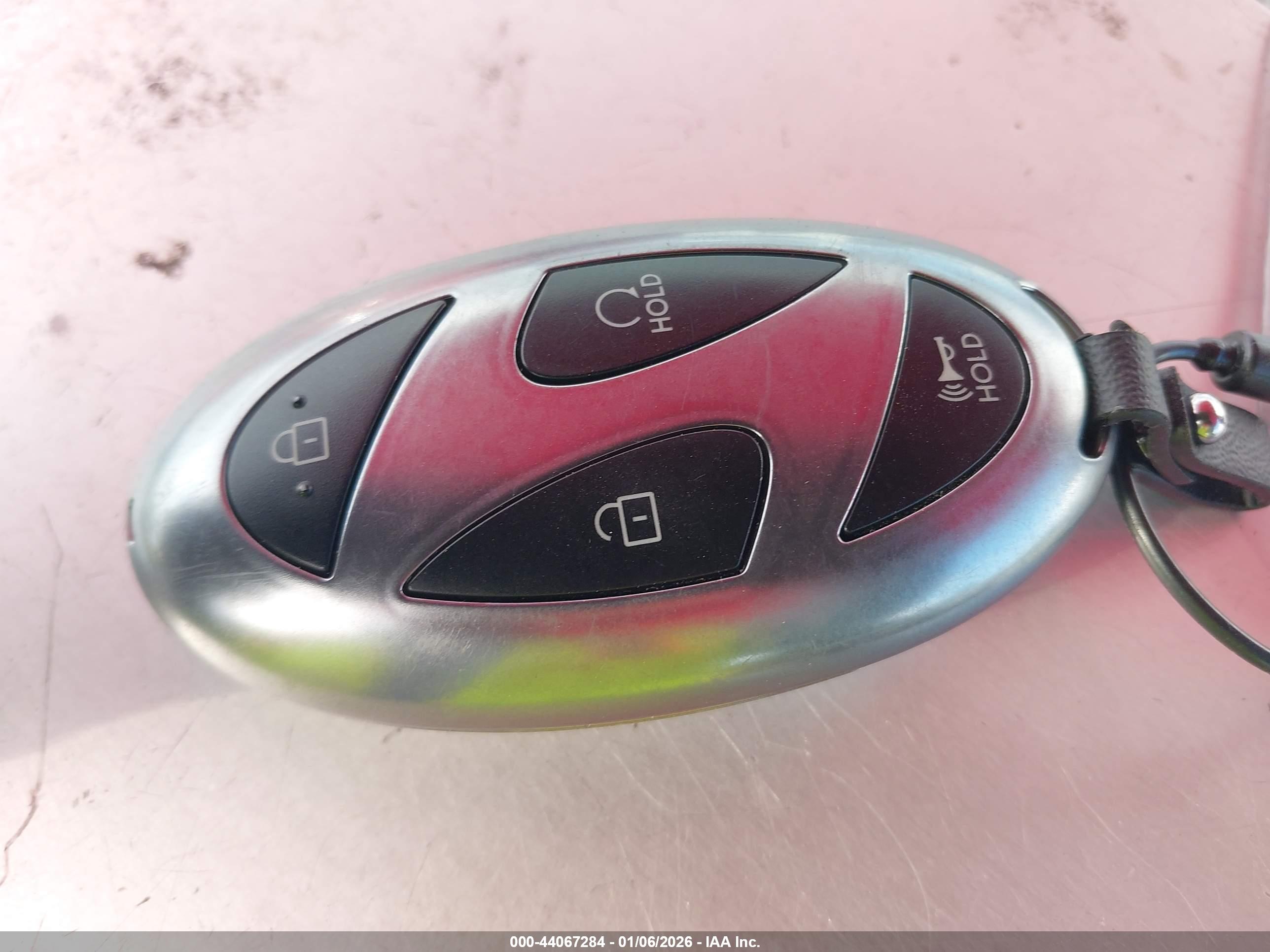 HYUNDAI TUCSON image 11
