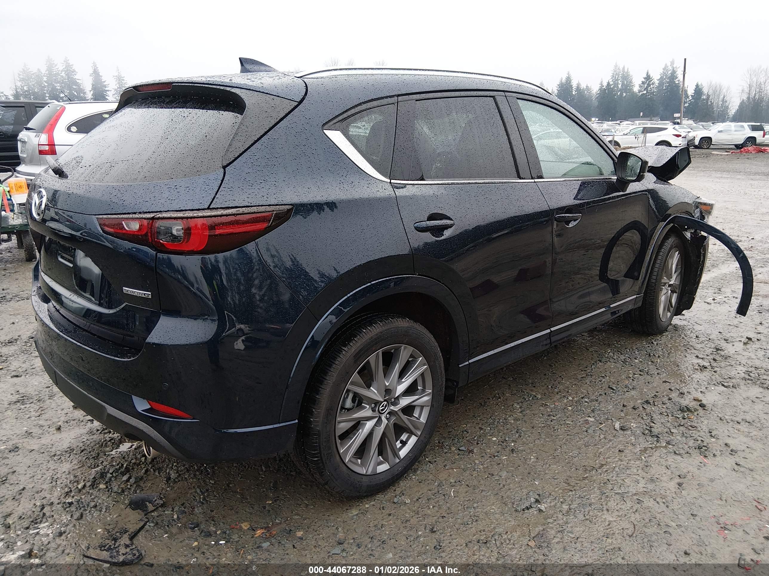 MAZDA CX-5 image 4