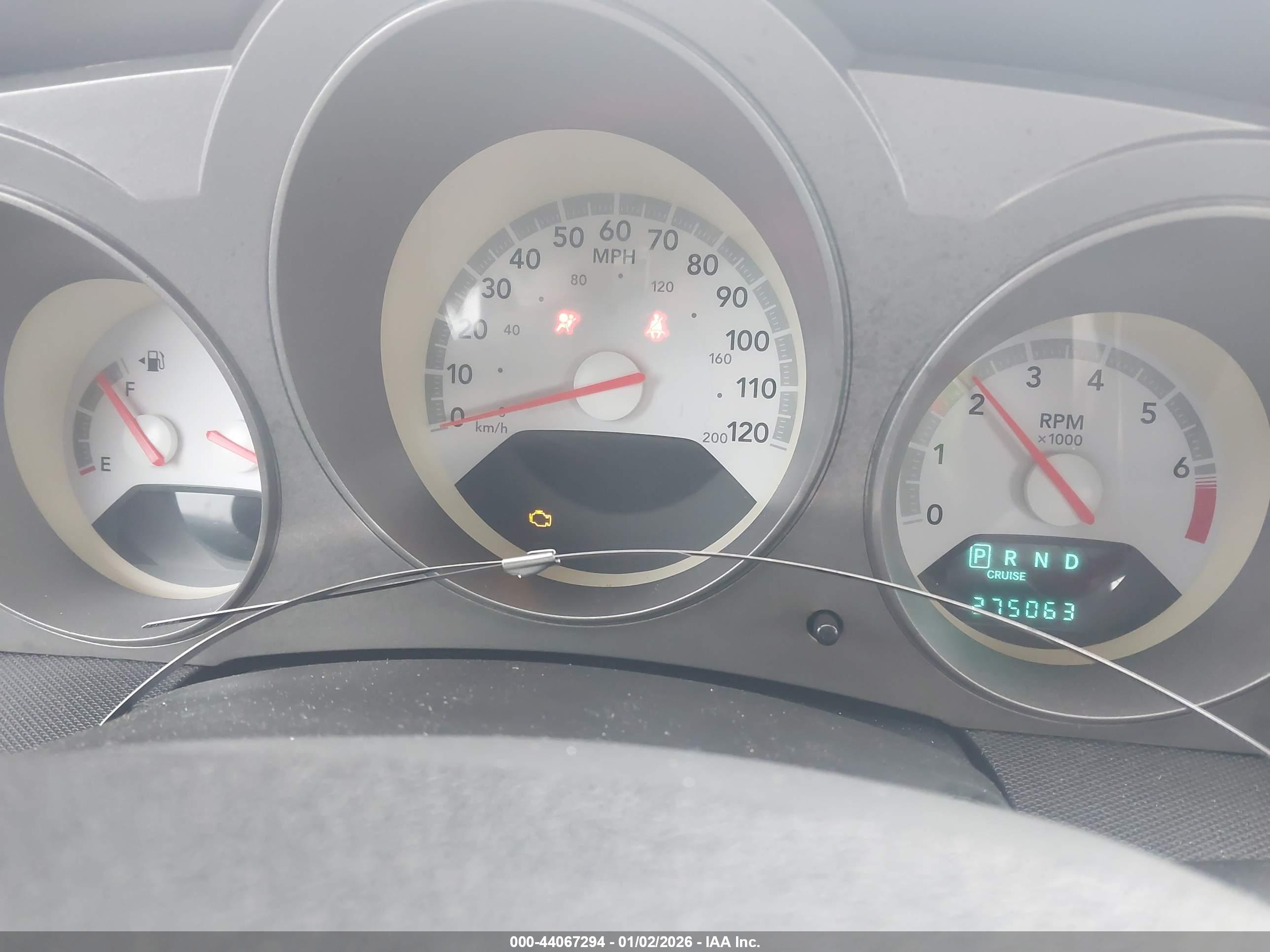 DODGE AVENGER image 7
