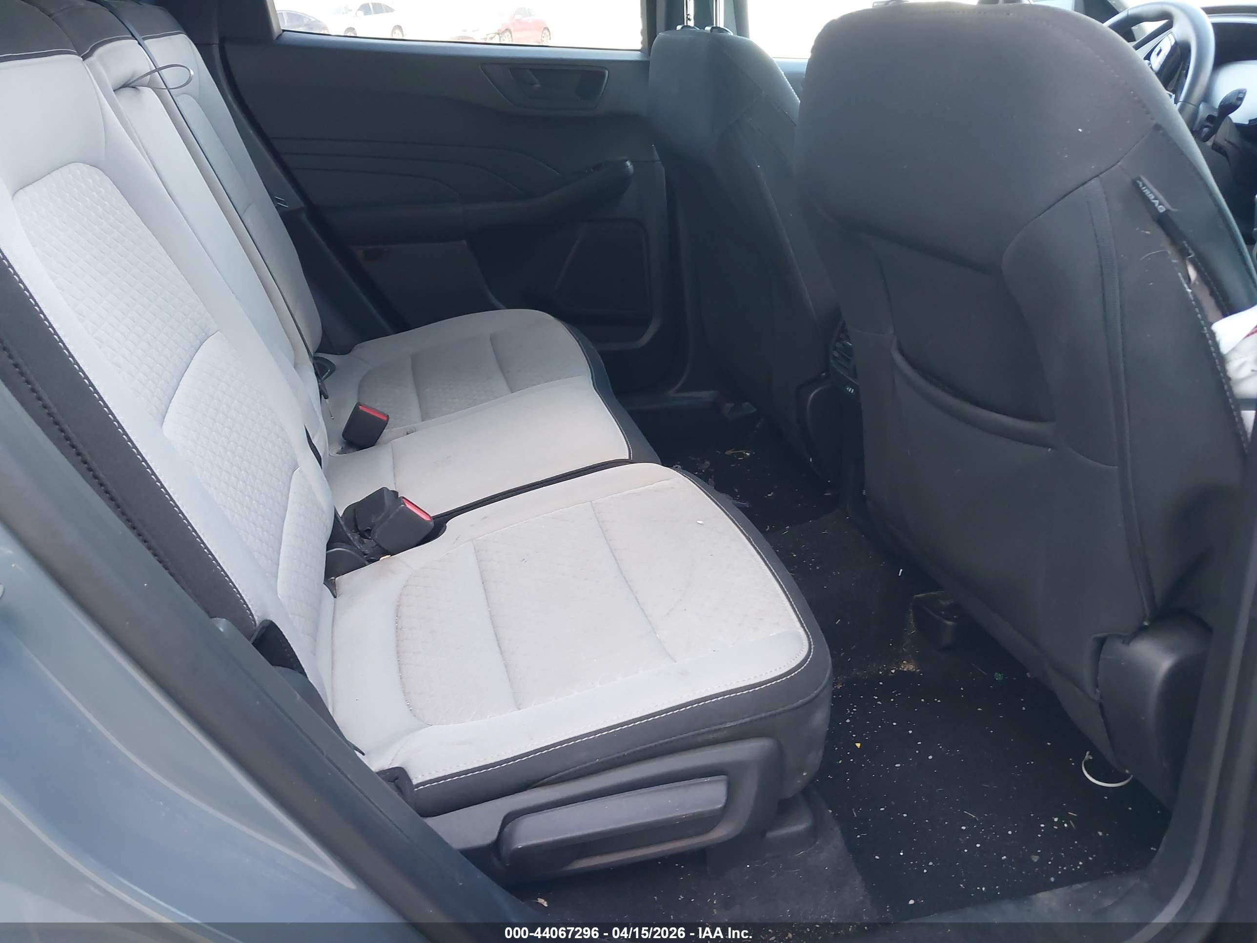 FORD ESCAPE image 8