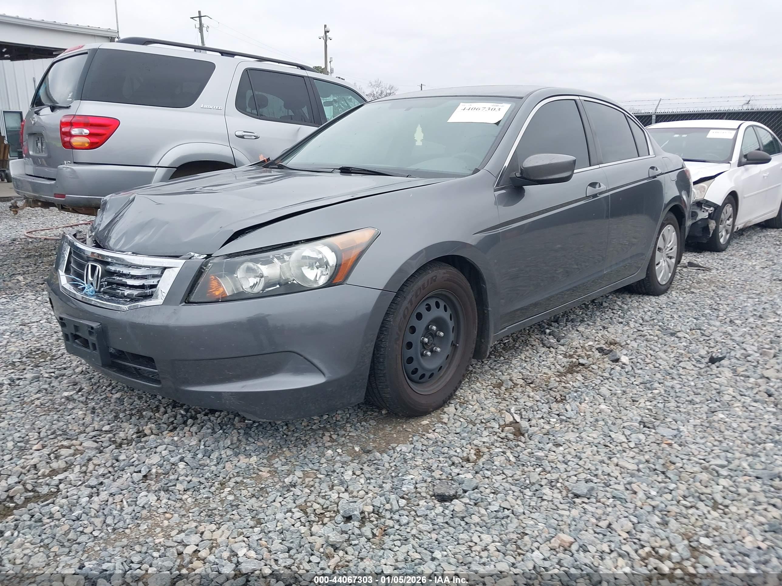 HONDA ACCORD image 2