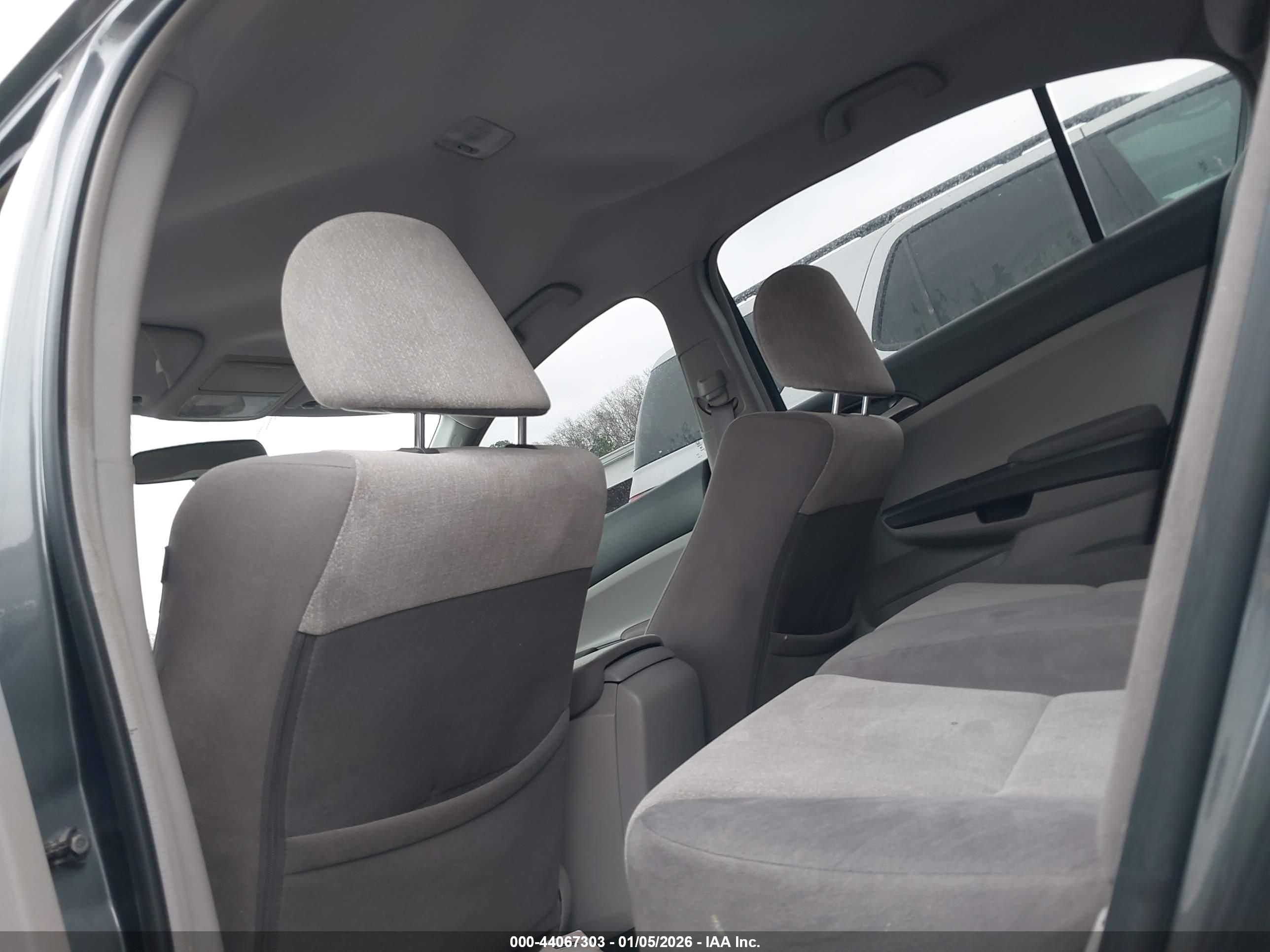 HONDA ACCORD image 8