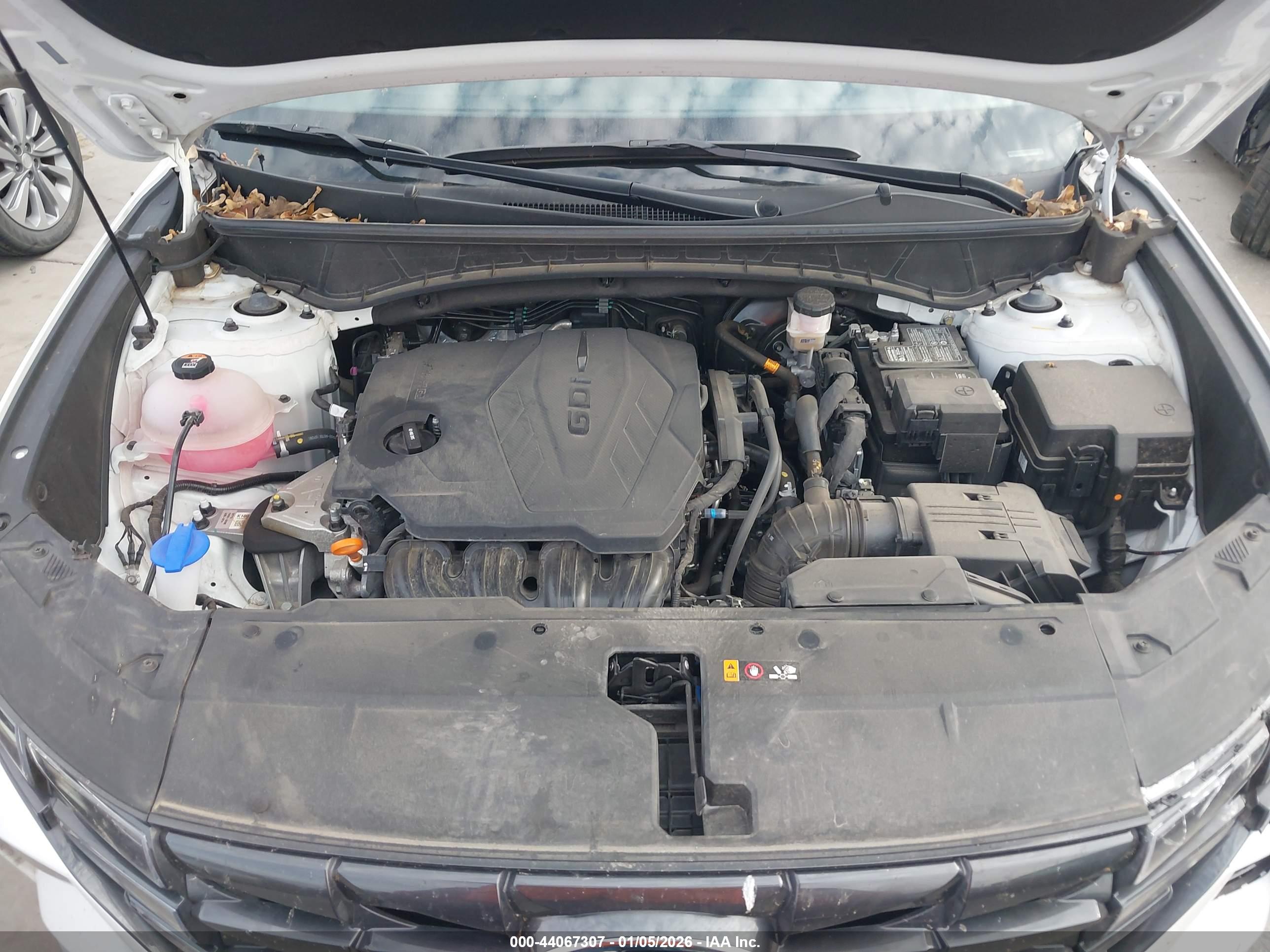 HYUNDAI TUCSON image 10