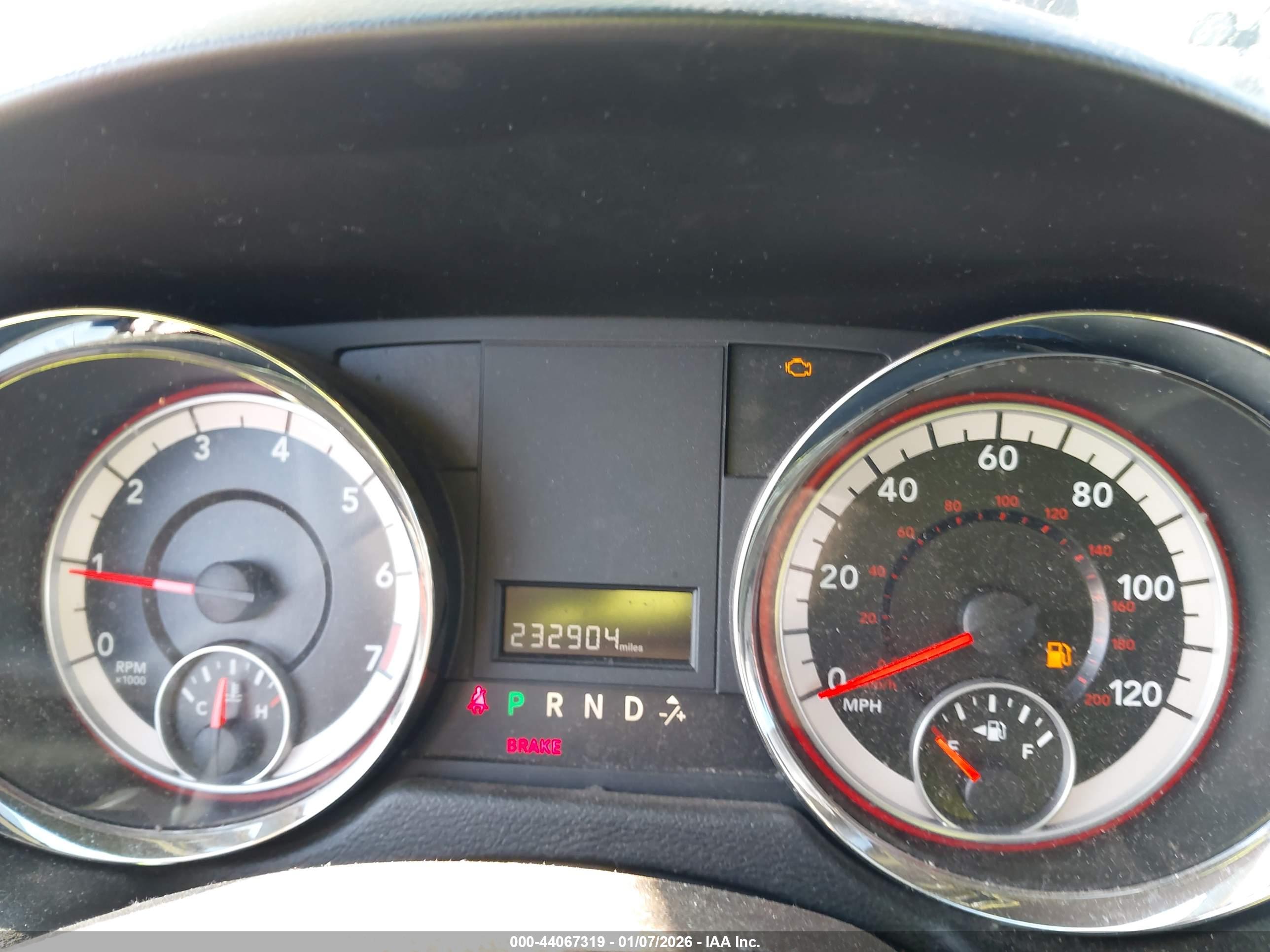 DODGE GRAND image 7
