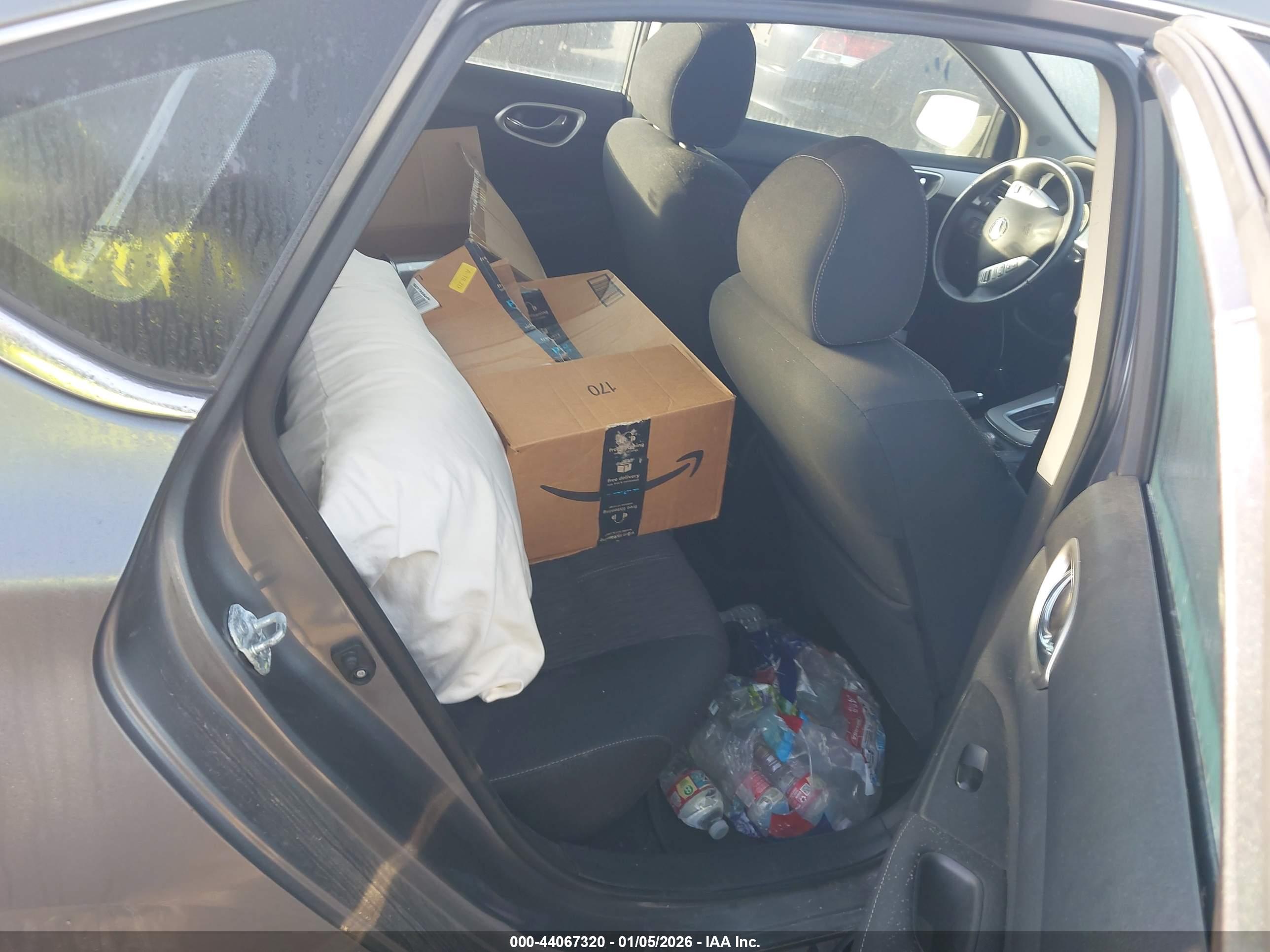 NISSAN SENTRA image 8