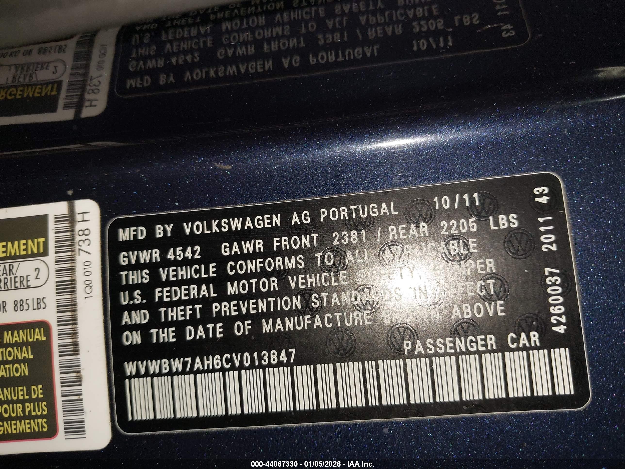 VOLKSWAGEN EOS image 9