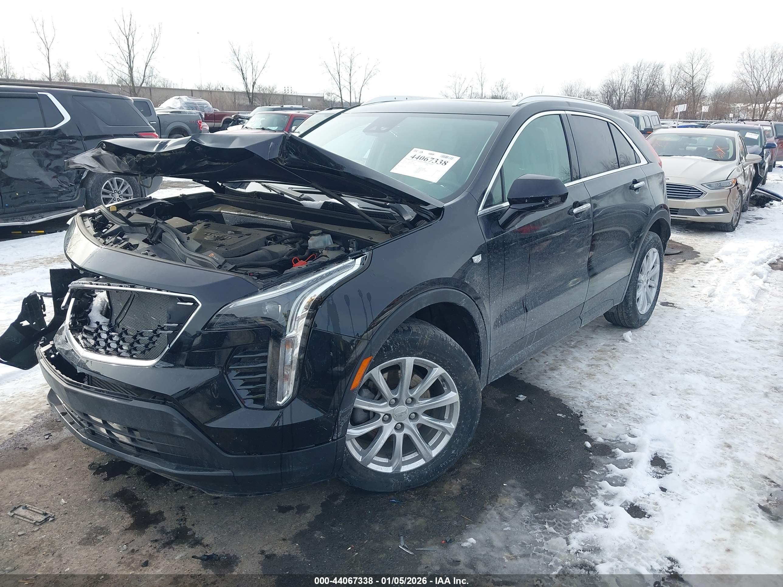CADILLAC XT4 image 2