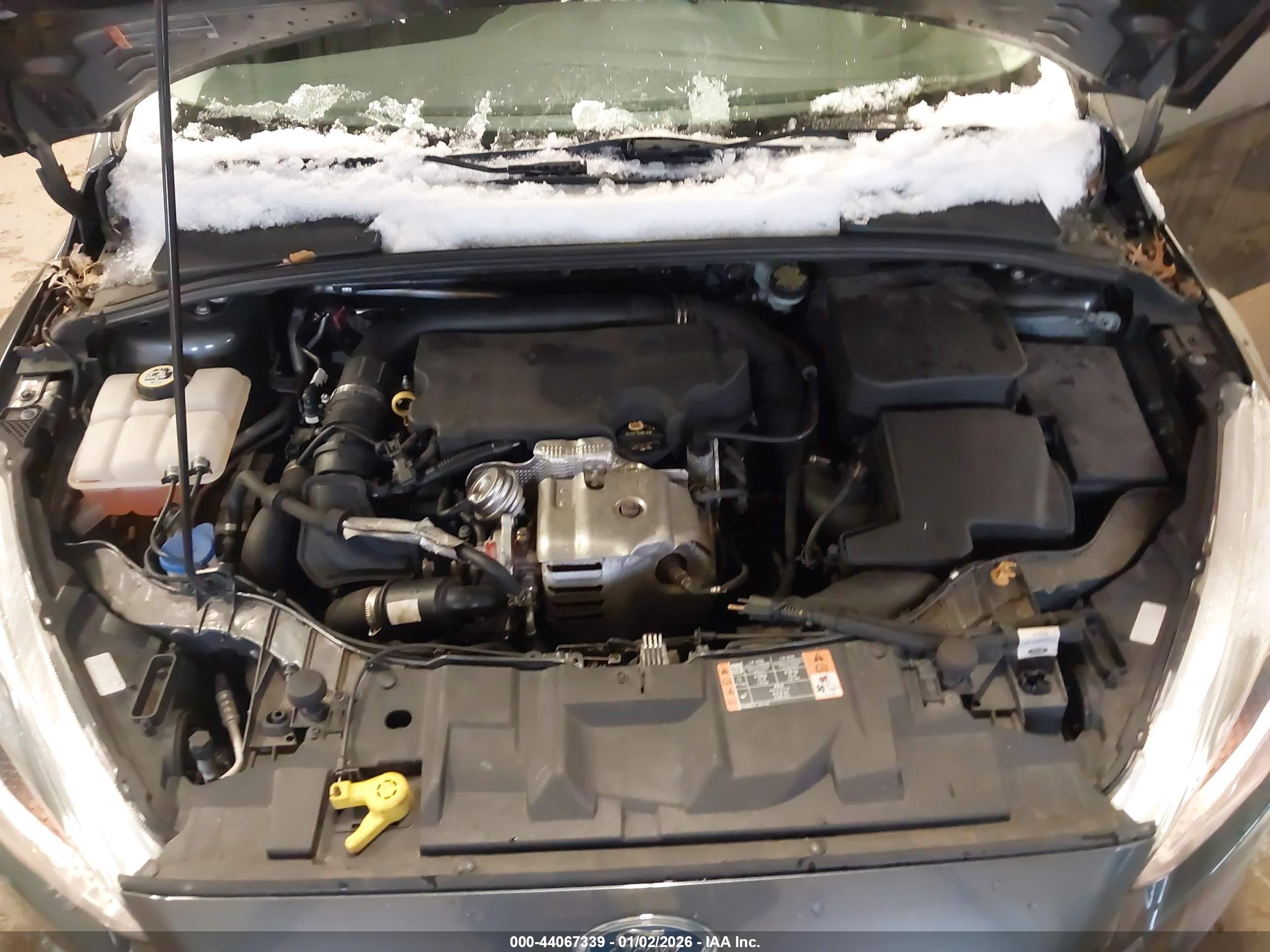 FORD FOCUS image 10