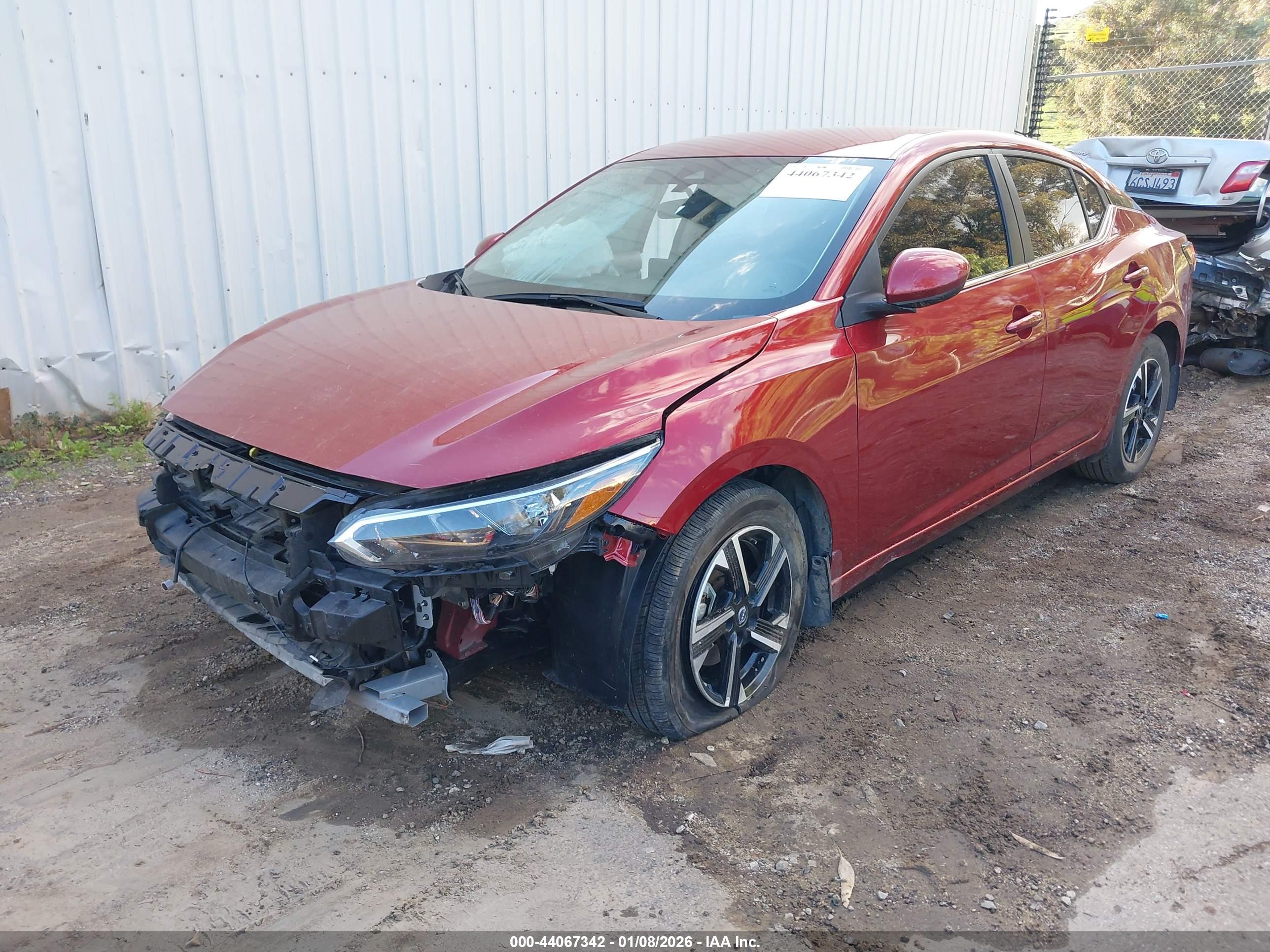 NISSAN SENTRA image 2