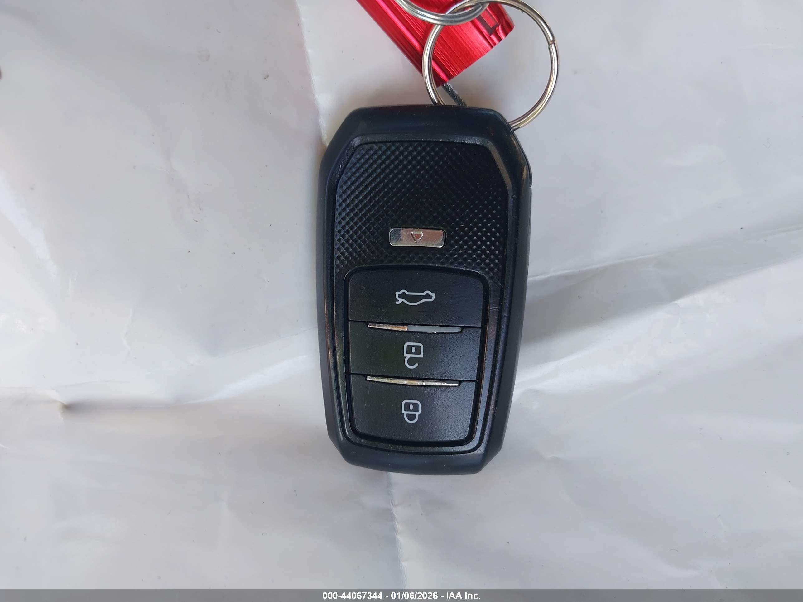 TOYOTA PRIUS image 11