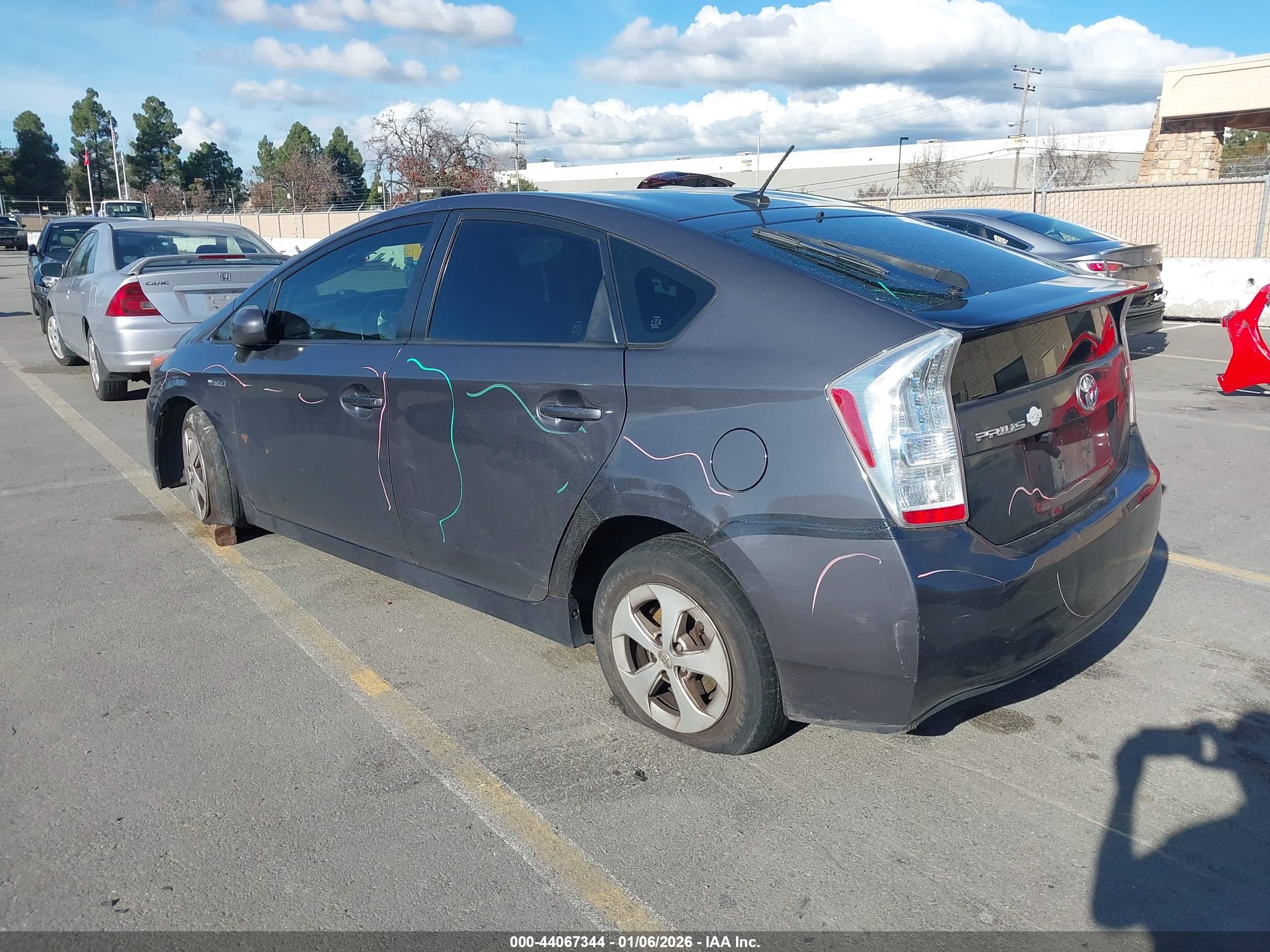 TOYOTA PRIUS image 3