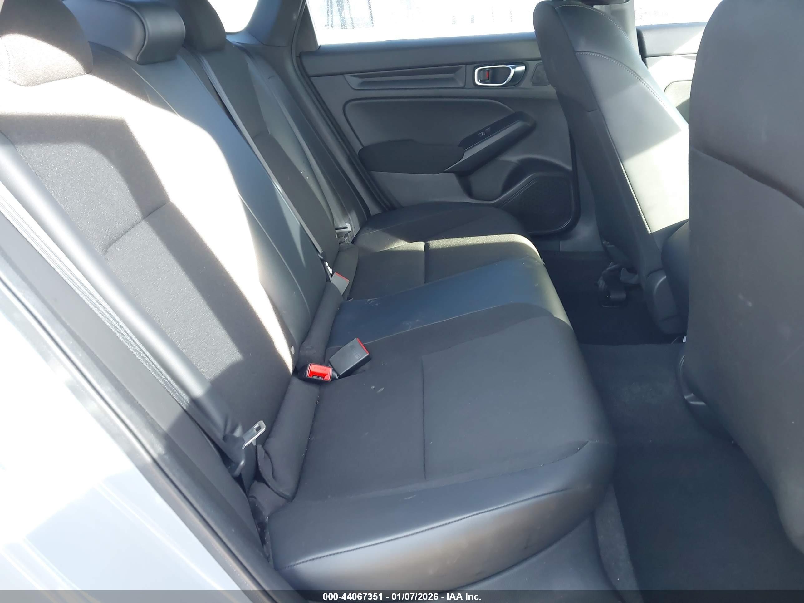 HONDA CIVIC image 8