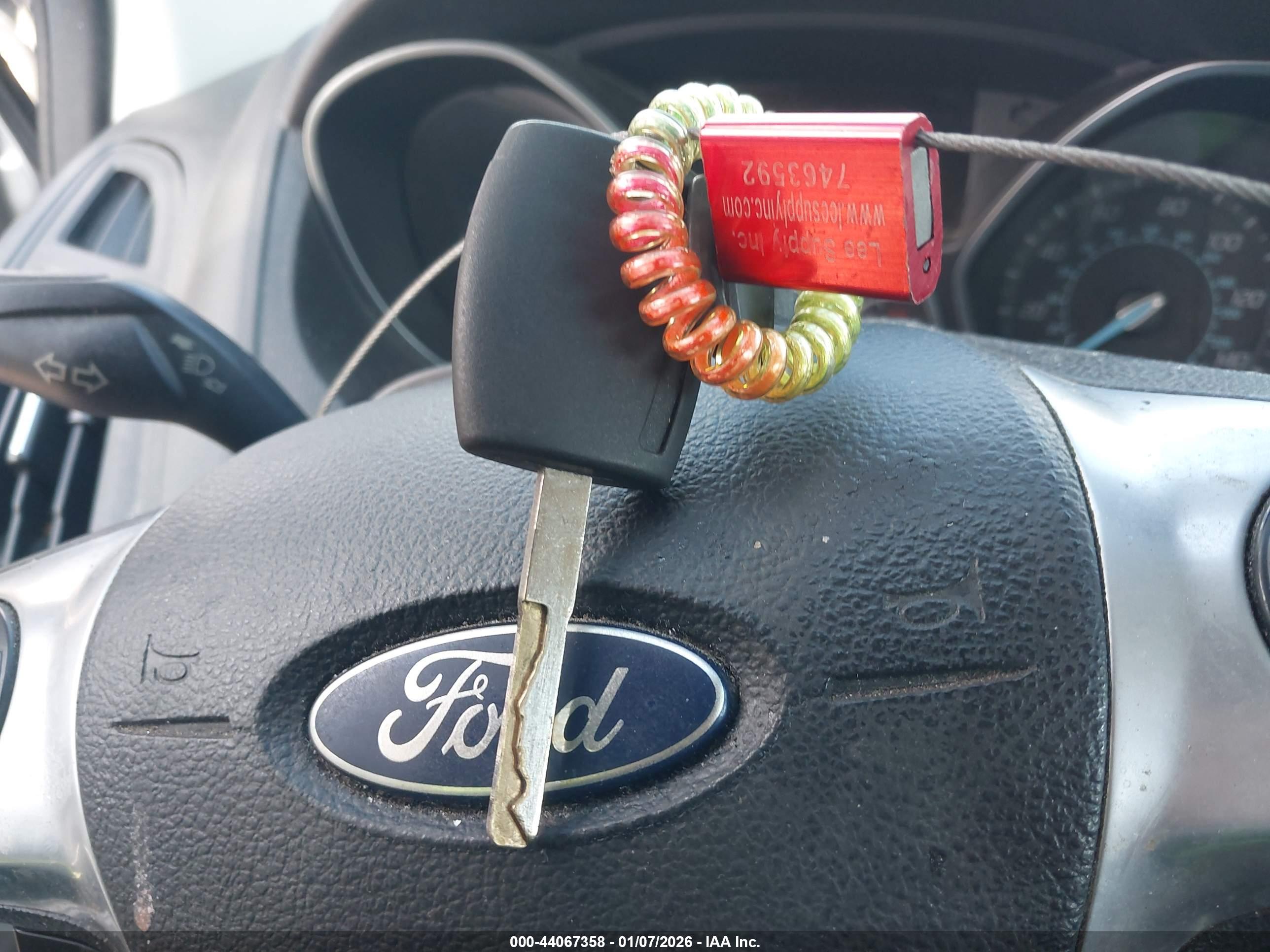 FORD FOCUS image 11