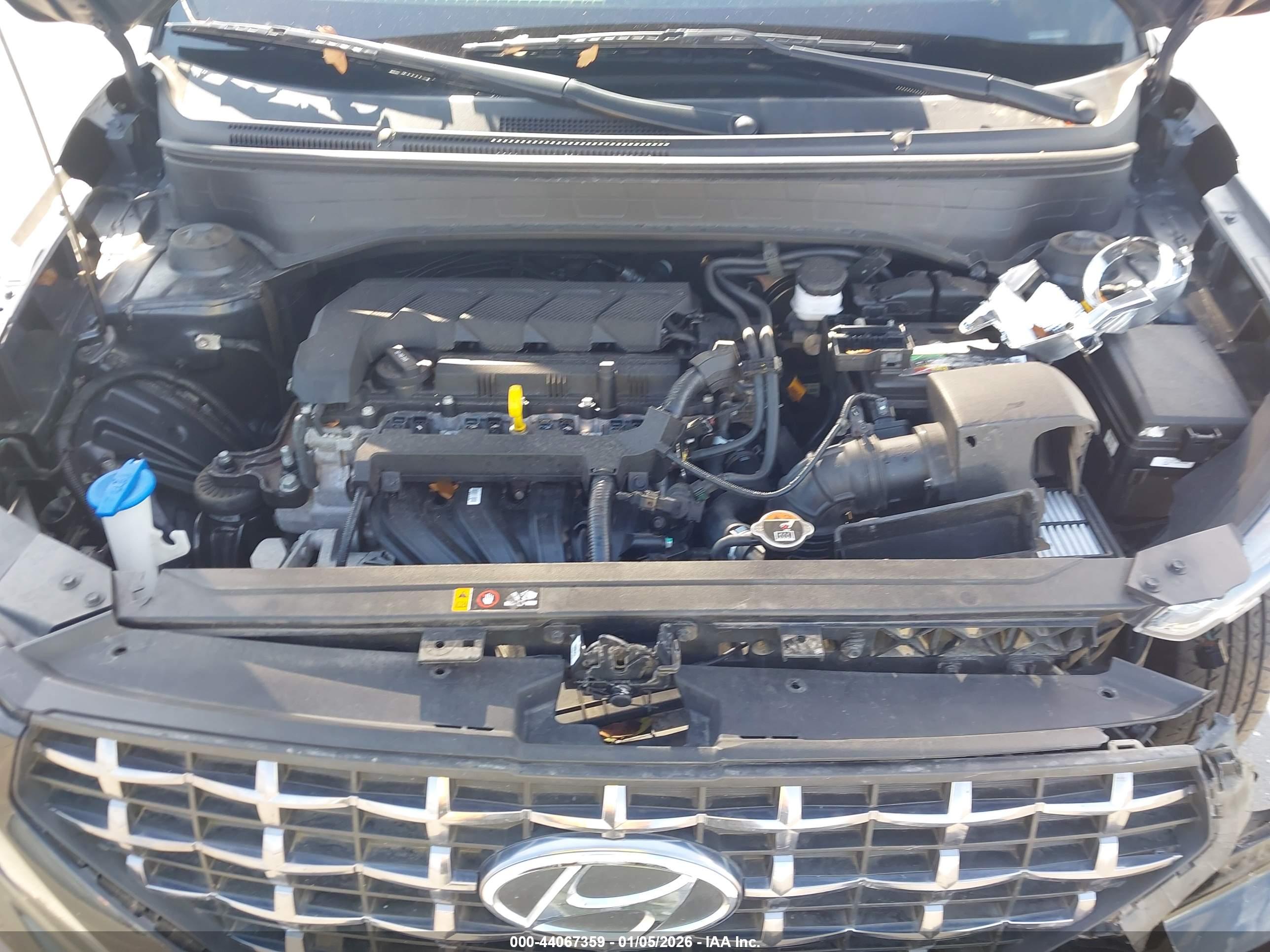 HYUNDAI VENUE image 10