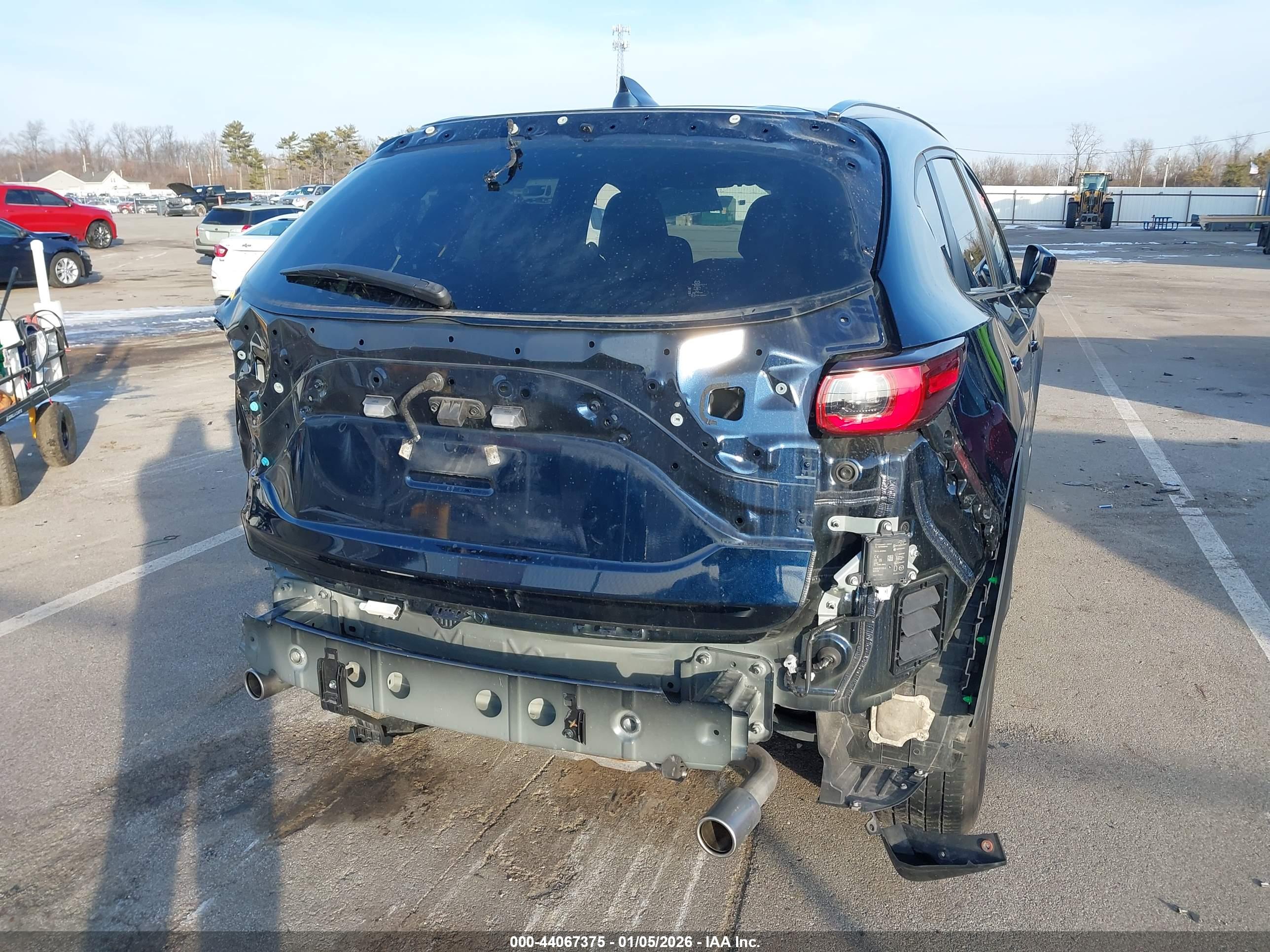 MAZDA CX-5 image 6