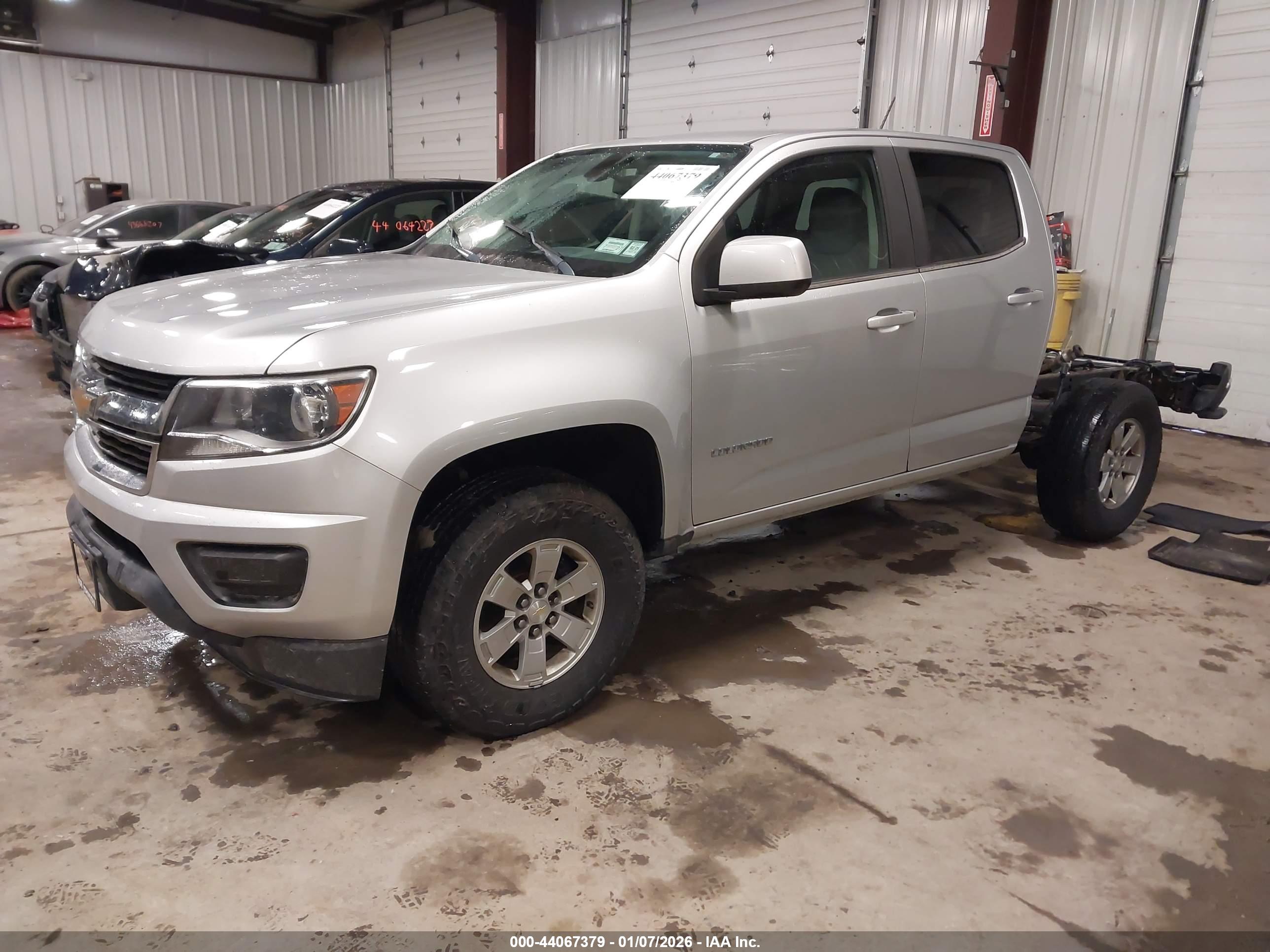 CHEVROLET COLORADO image 2