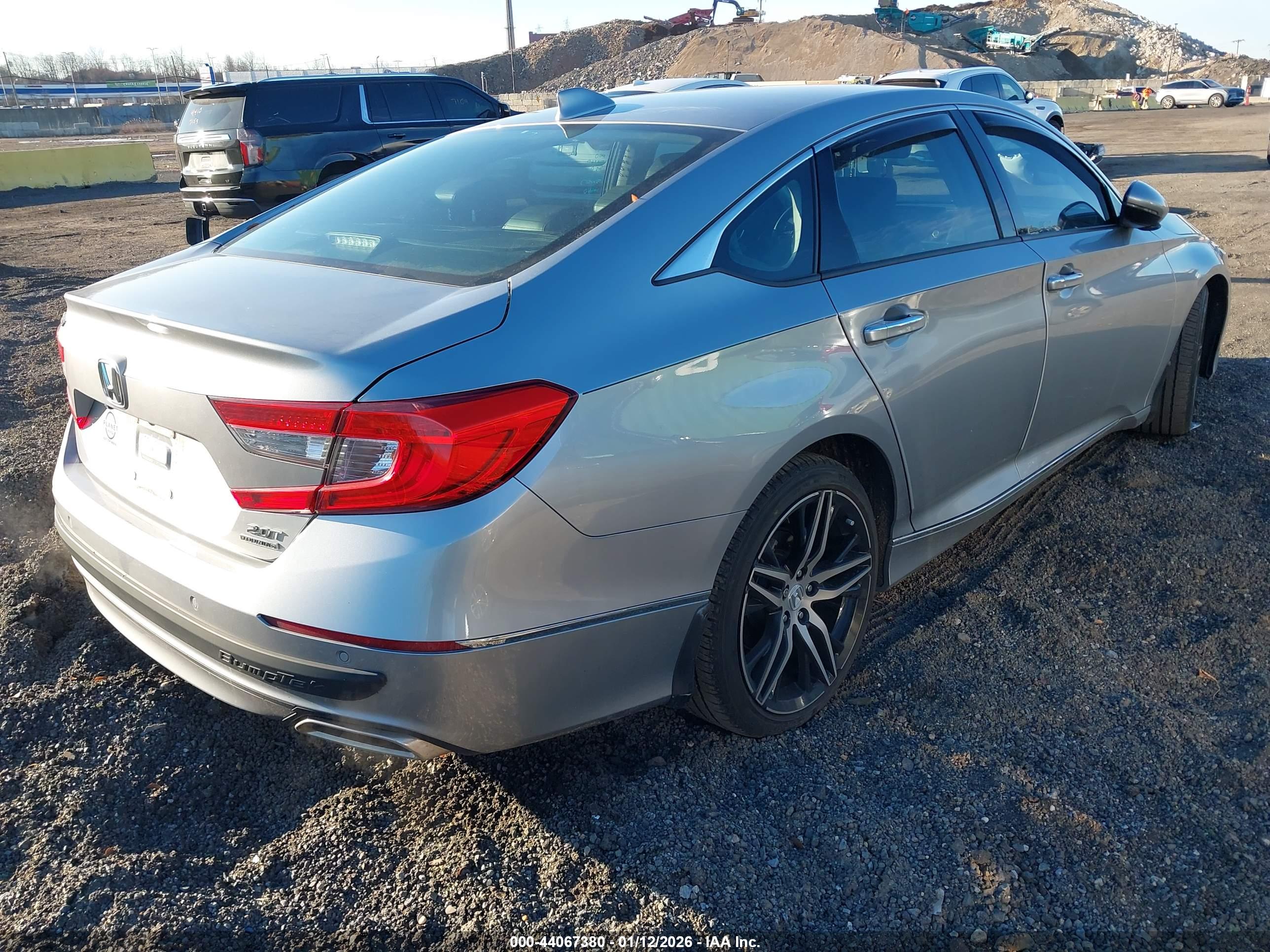 HONDA ACCORD image 4
