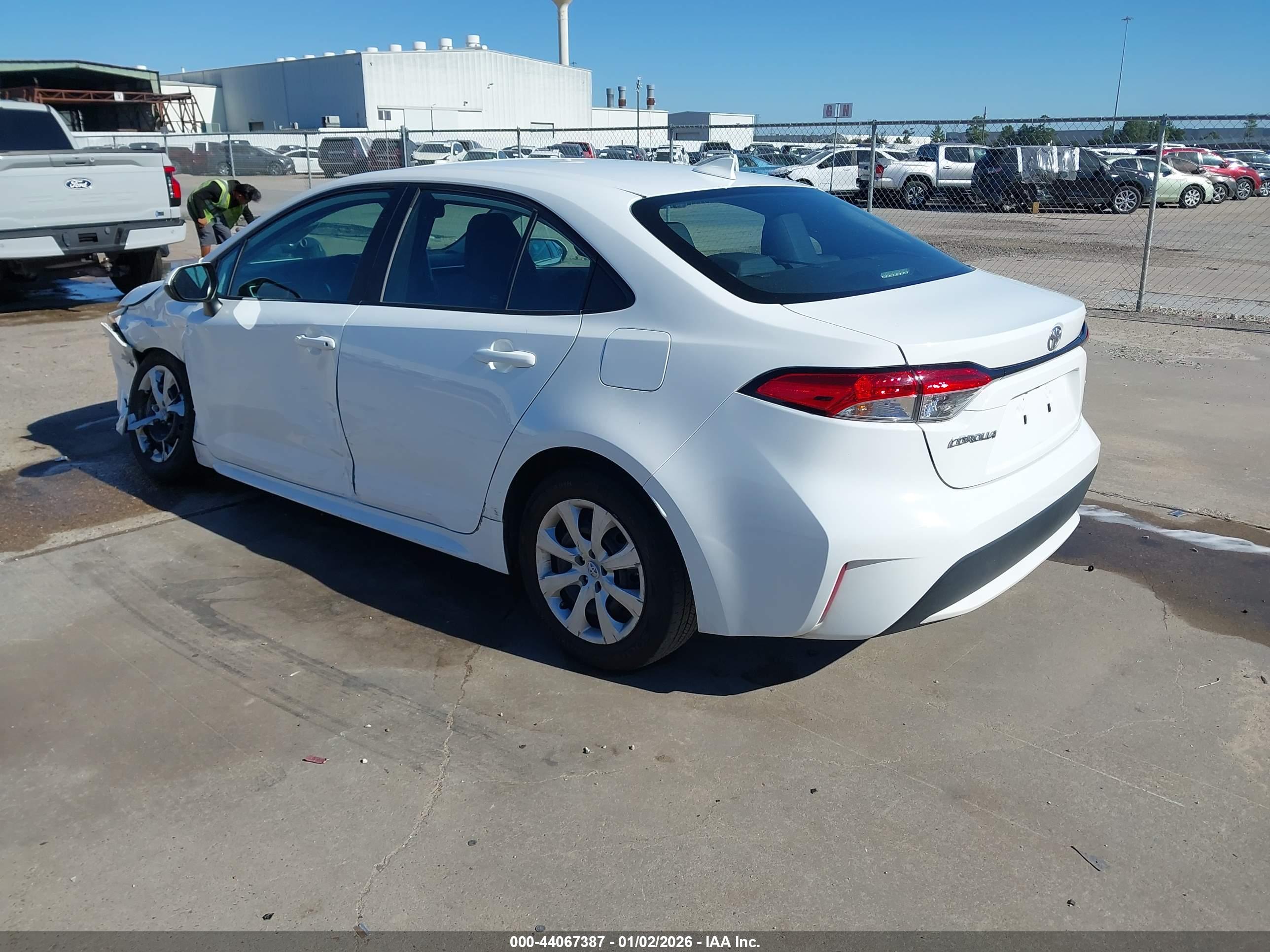 TOYOTA COROLLA image 3