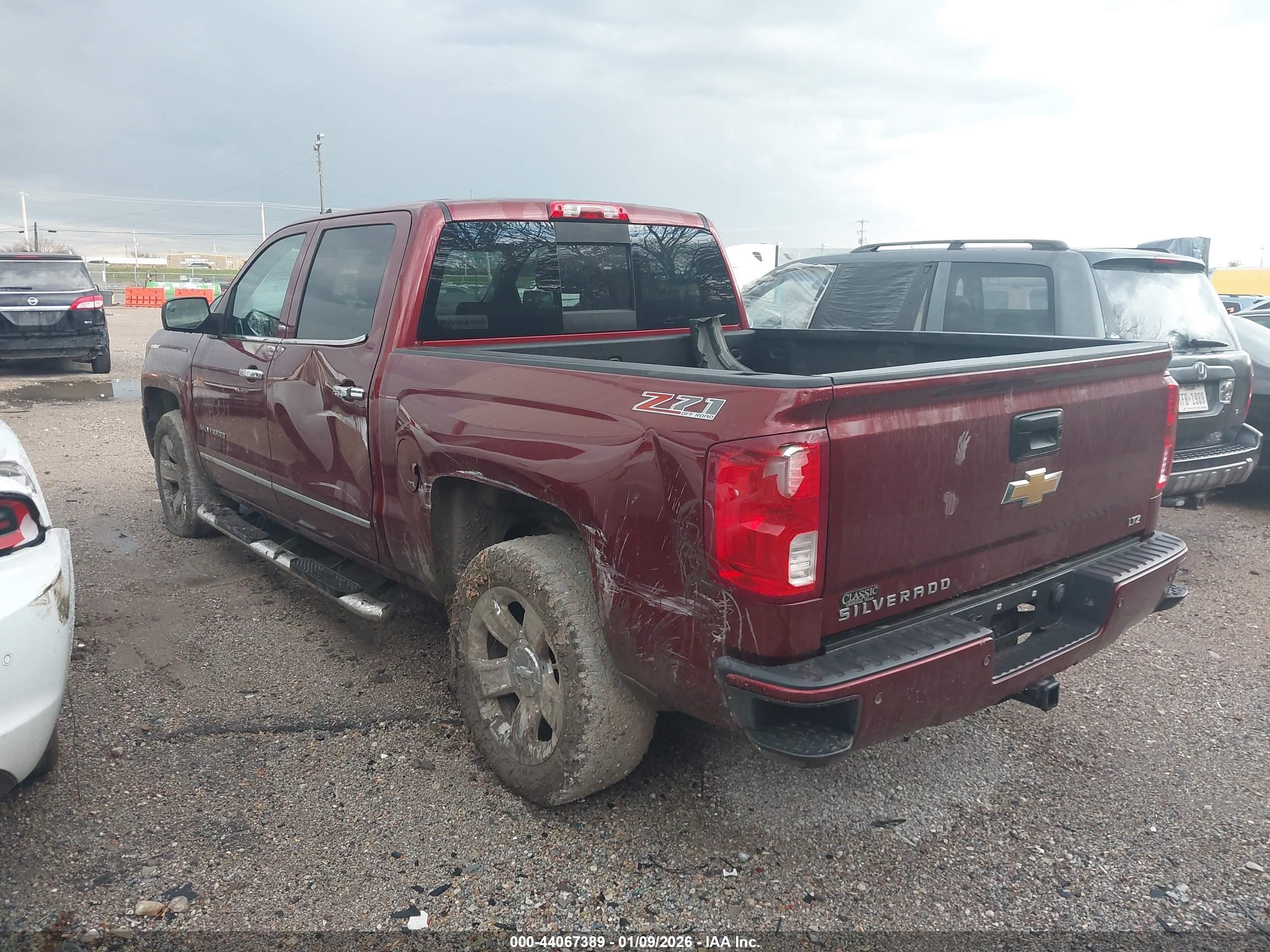 CHEVROLET SILVERADO image 3