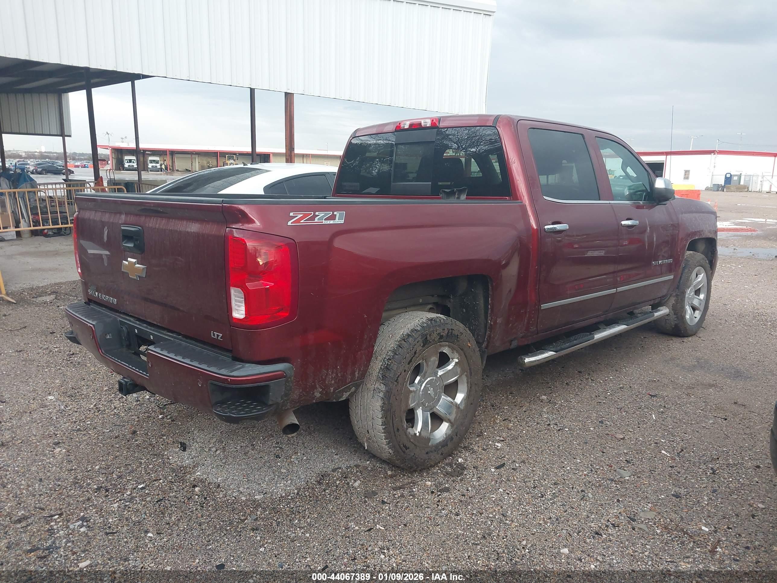 CHEVROLET SILVERADO image 4