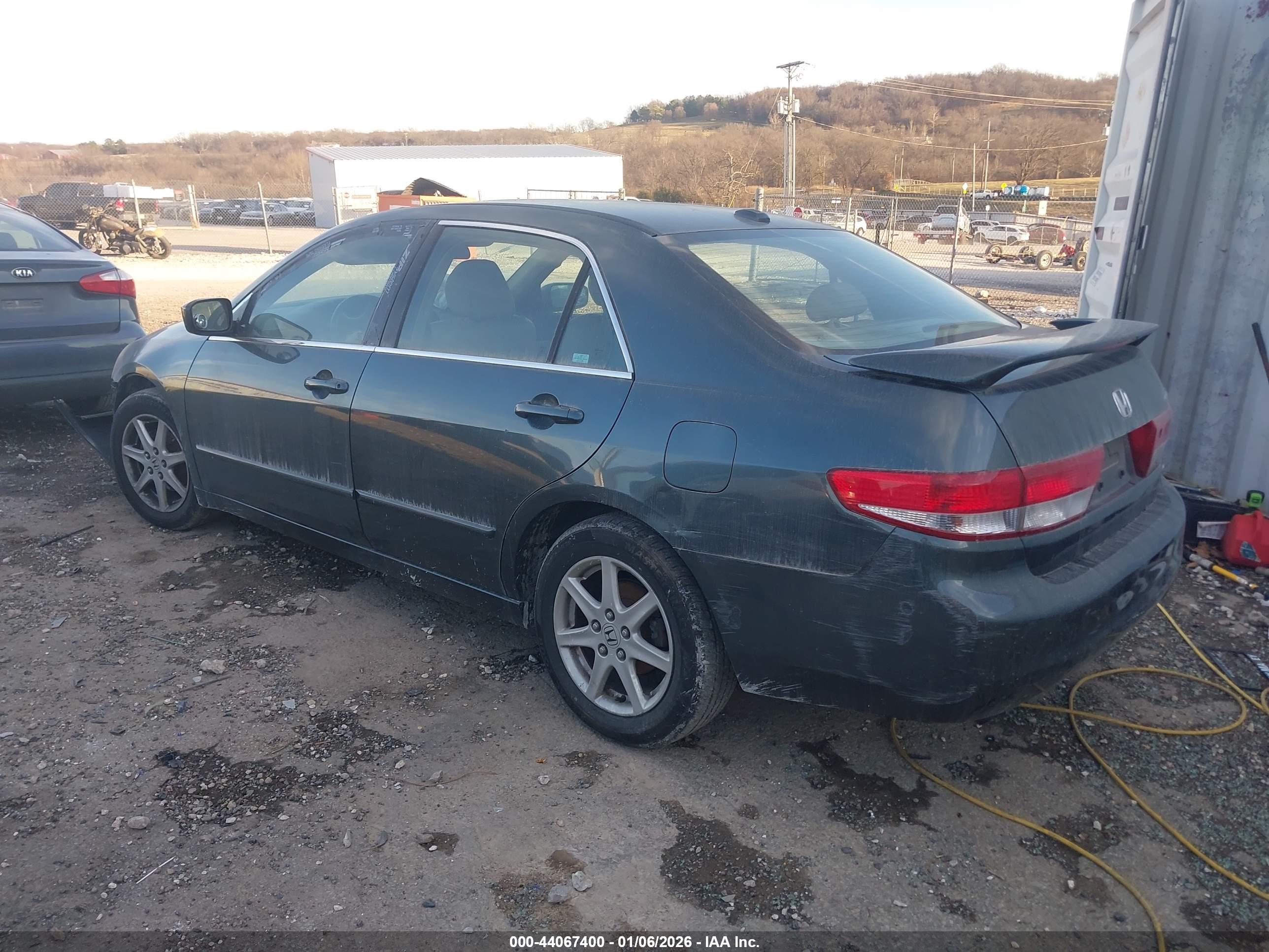 HONDA ACCORD image 3