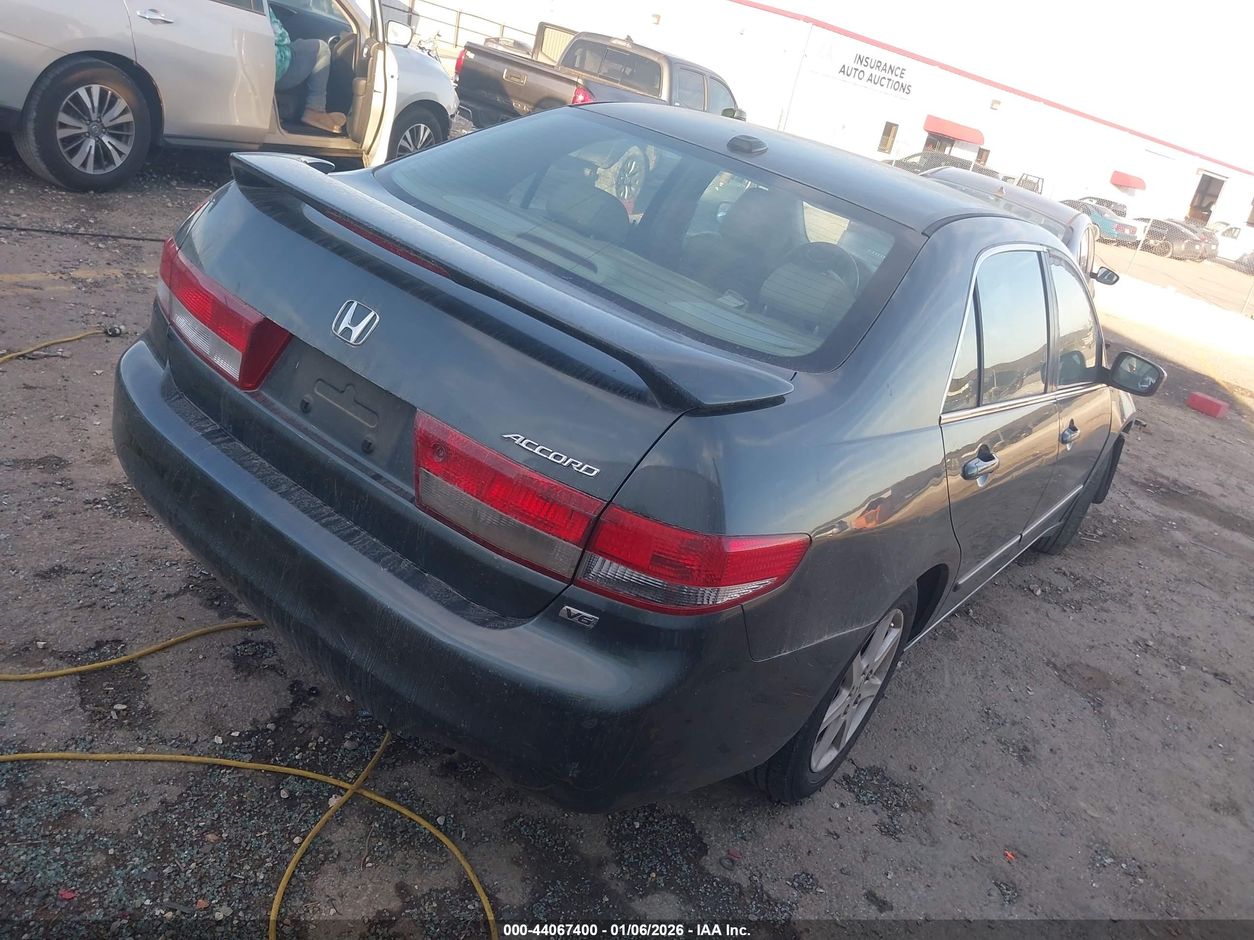 HONDA ACCORD image 4