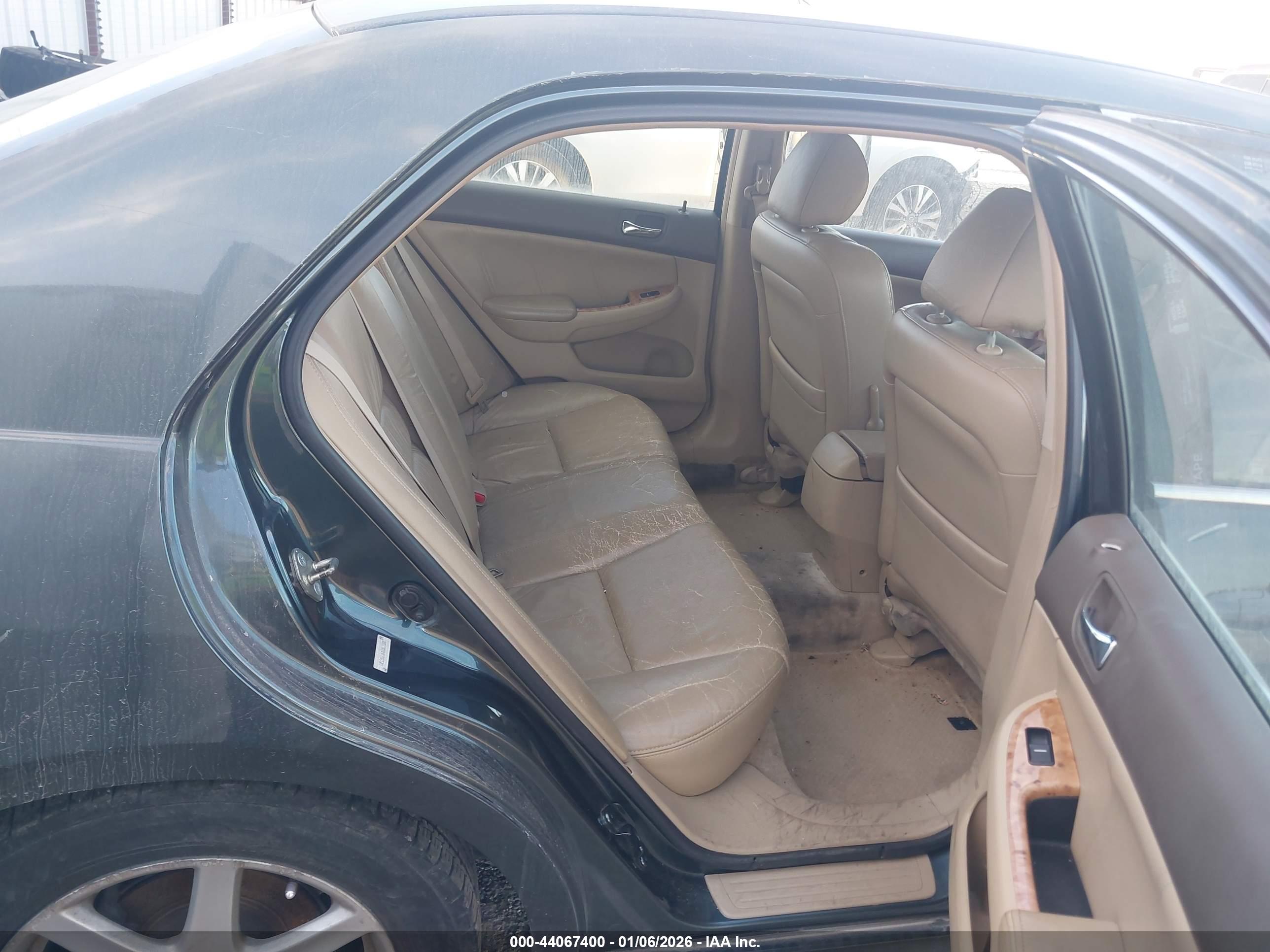 HONDA ACCORD image 8
