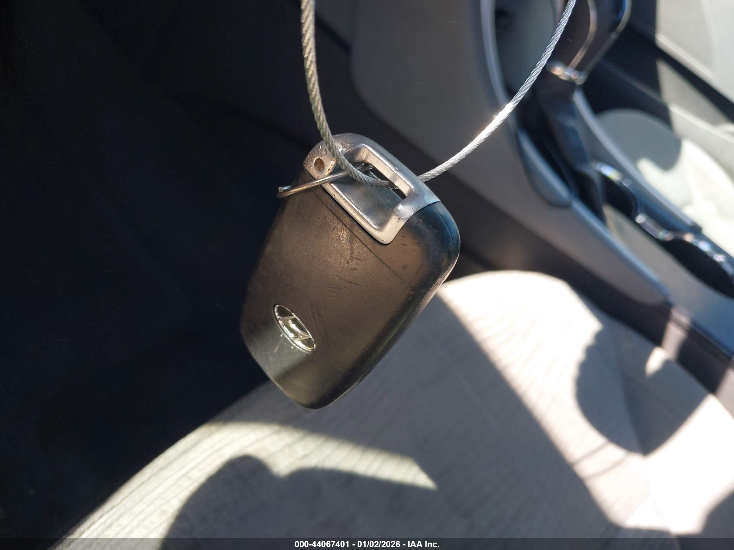 HYUNDAI SONATA image 11