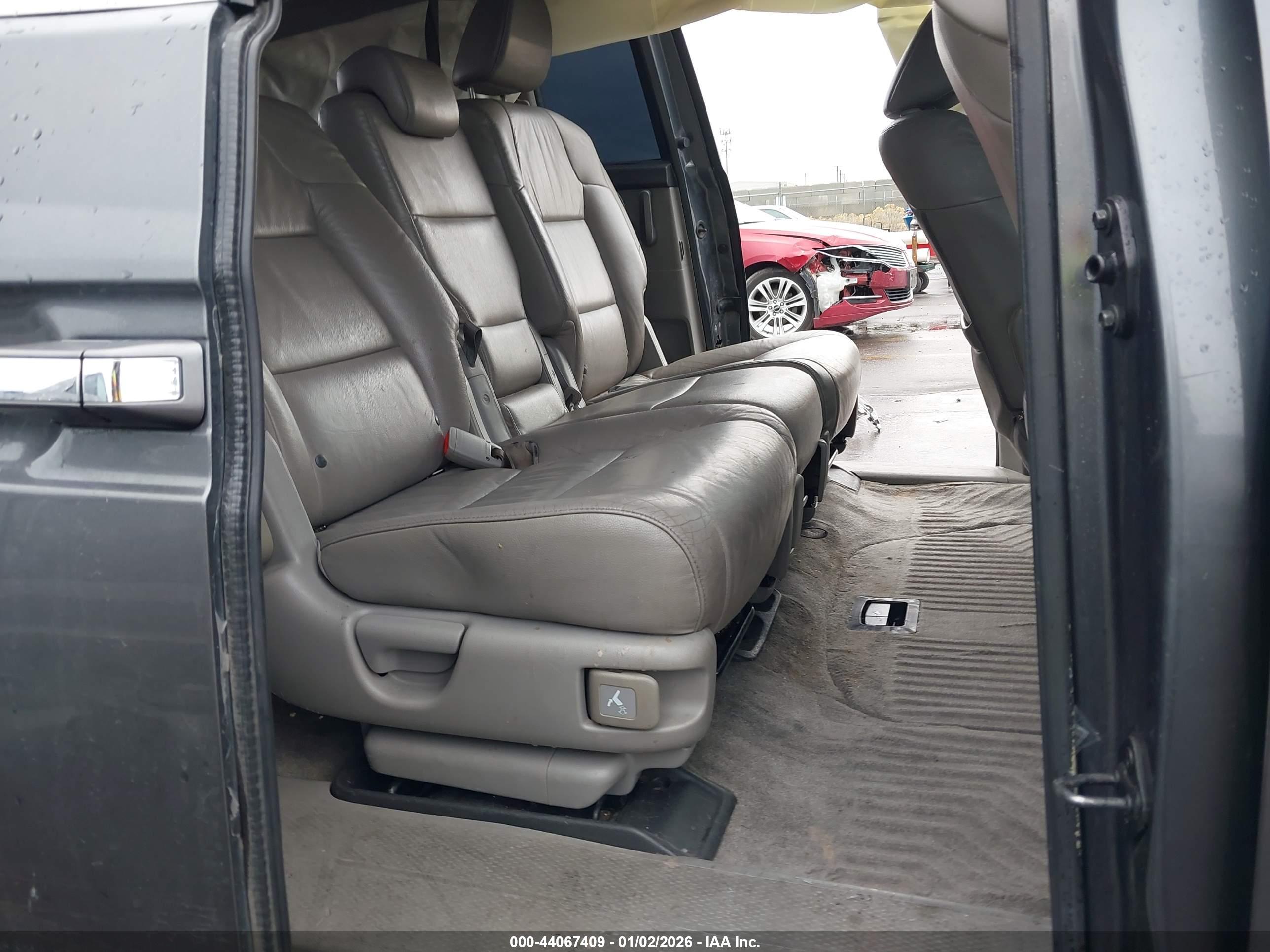 HONDA ODYSSEY image 8