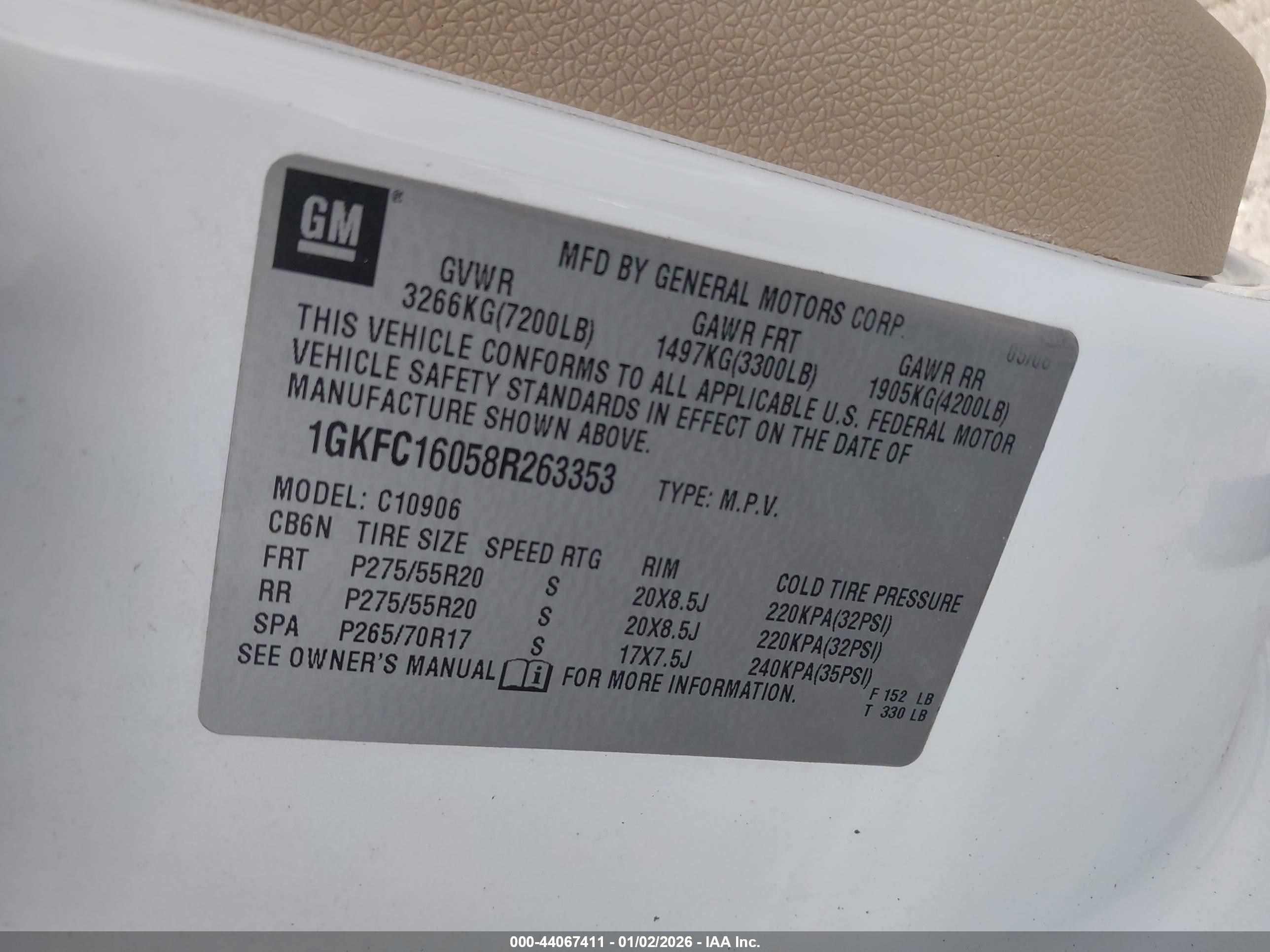 GMC YUKON image 9
