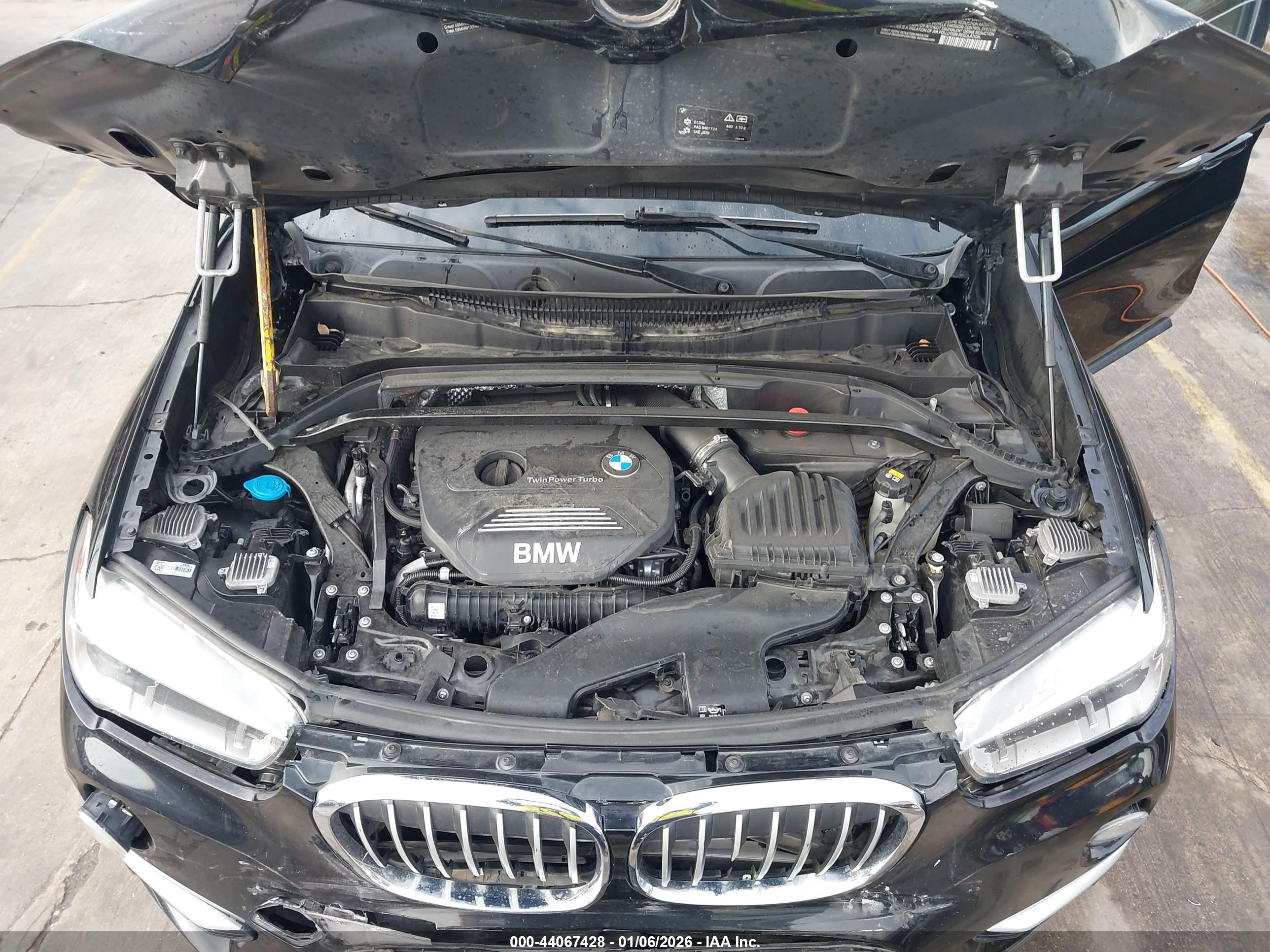BMW X1 image 10