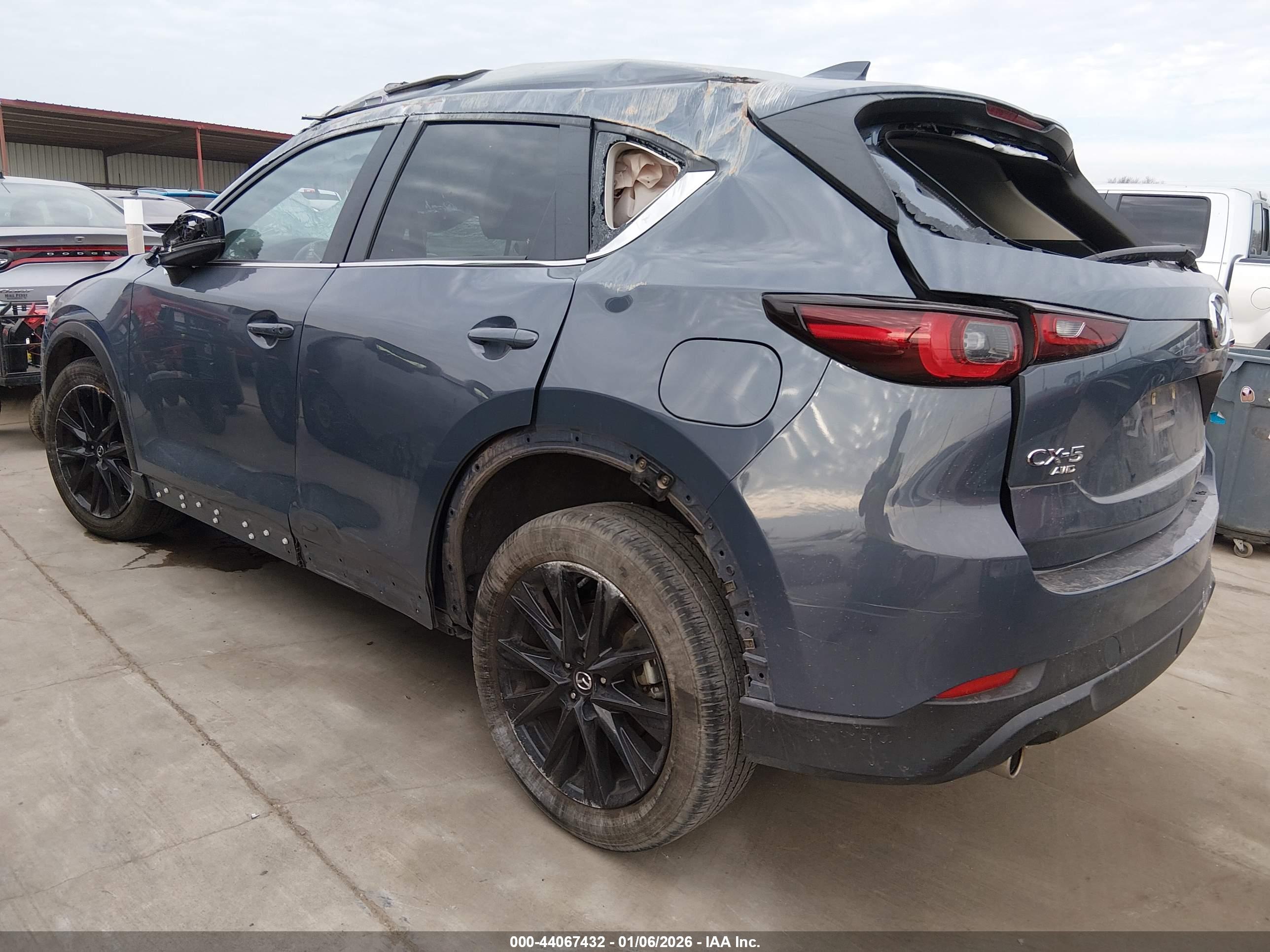 MAZDA CX-5 image 3