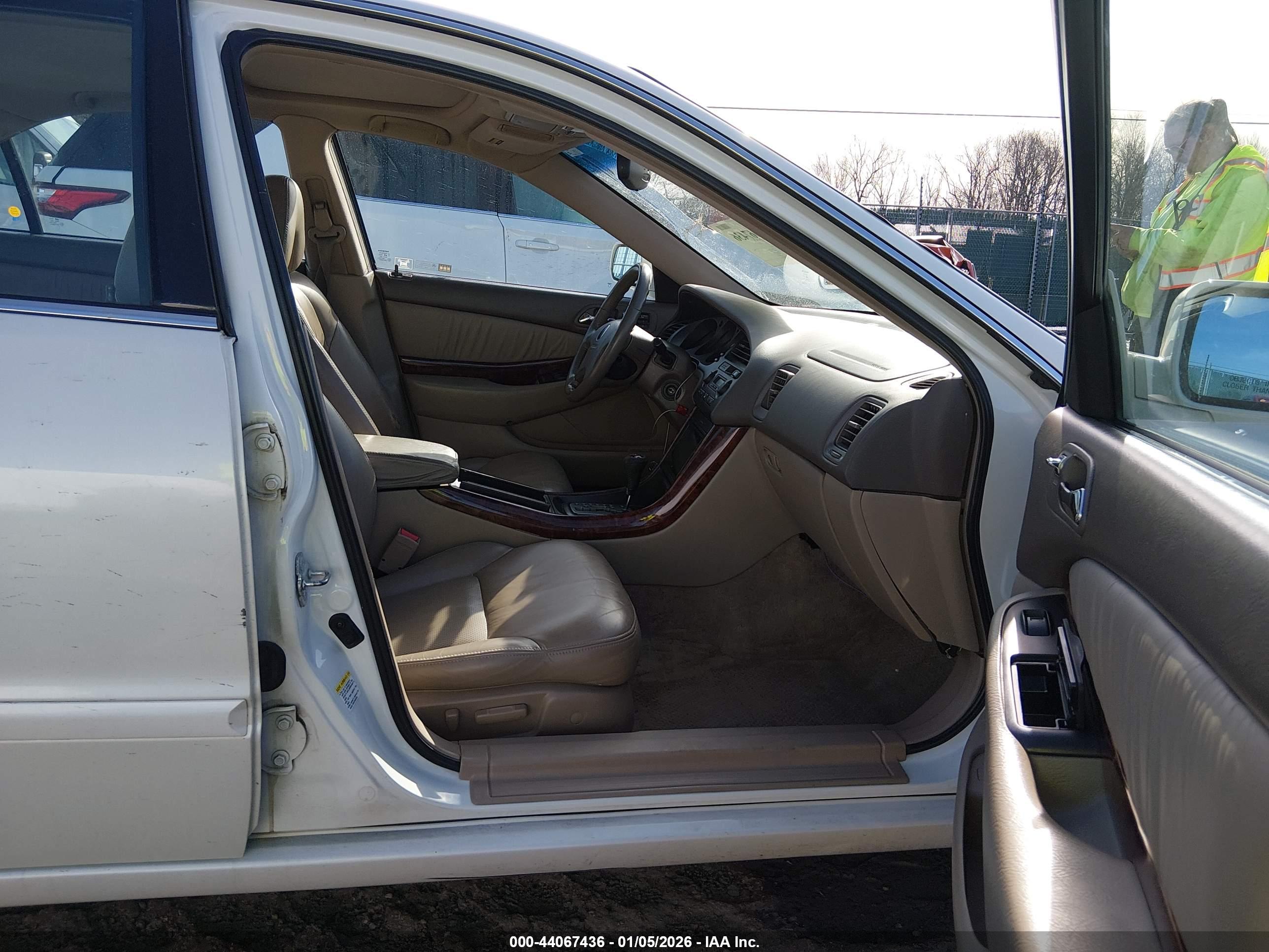 ACURA 3.2TL image 5
